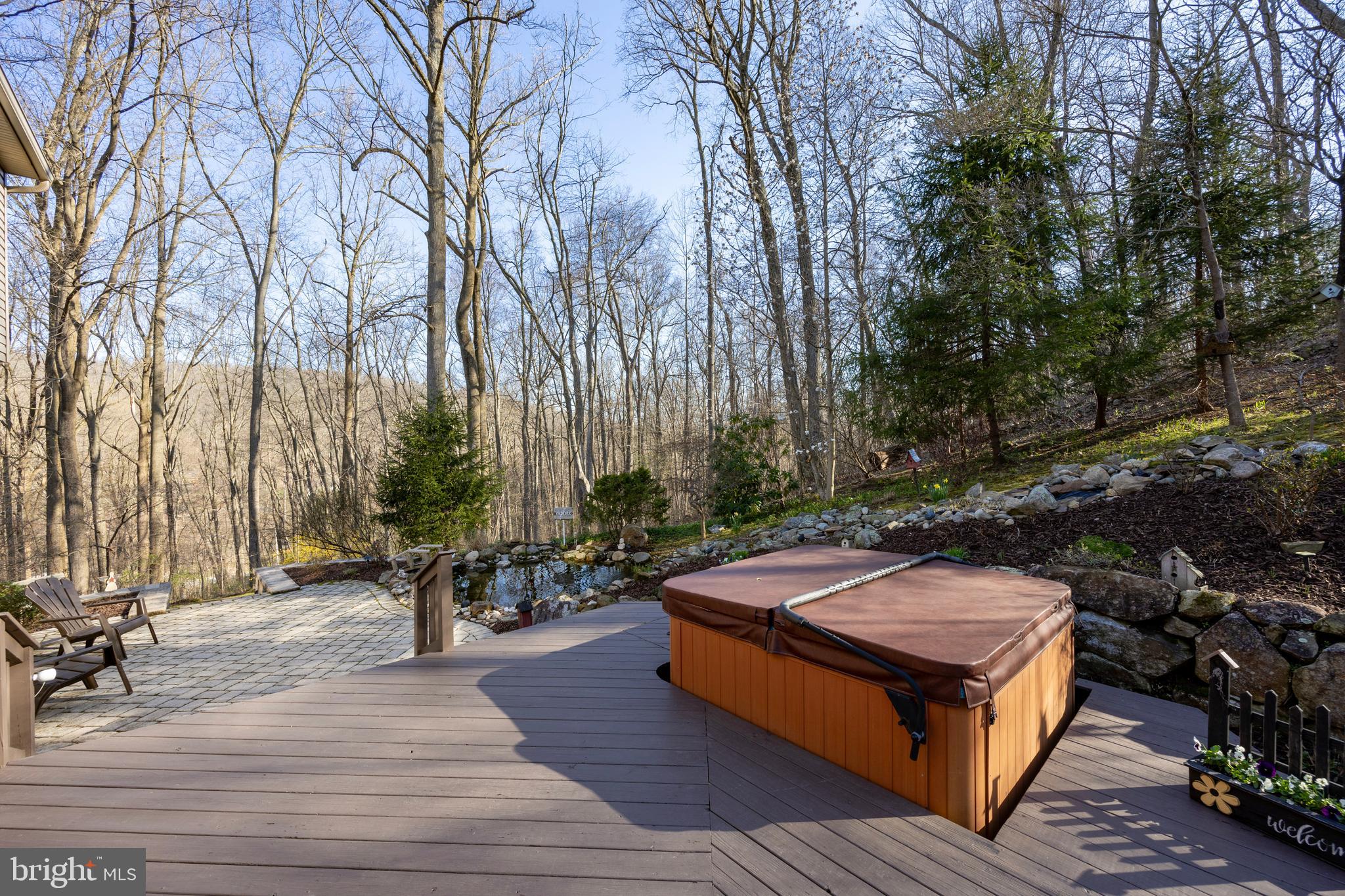 HICKORY HILL - Residential