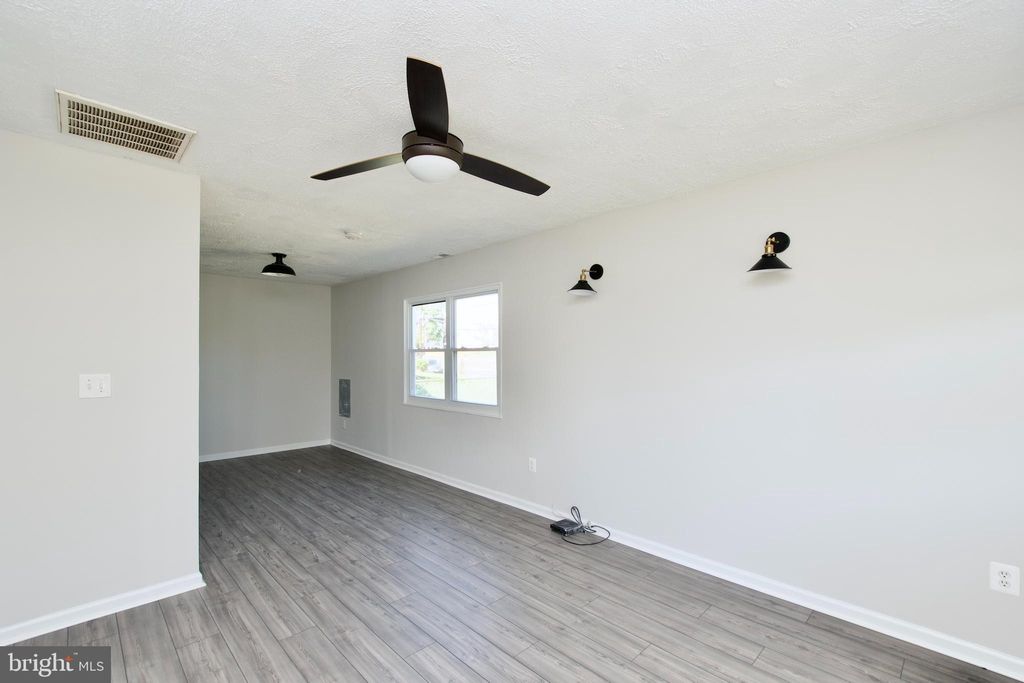 Photo of 735 Shelby Drive, OXON HILL, MD 20745 (MLS # MDPG2167610)