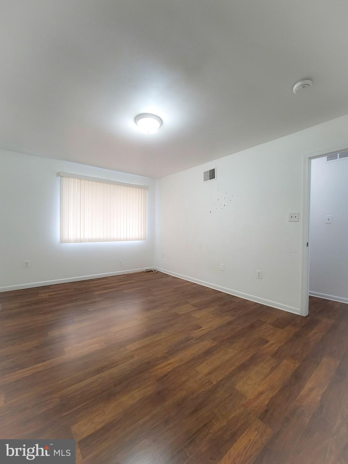 GERMANTOWN PARK - Residential Lease