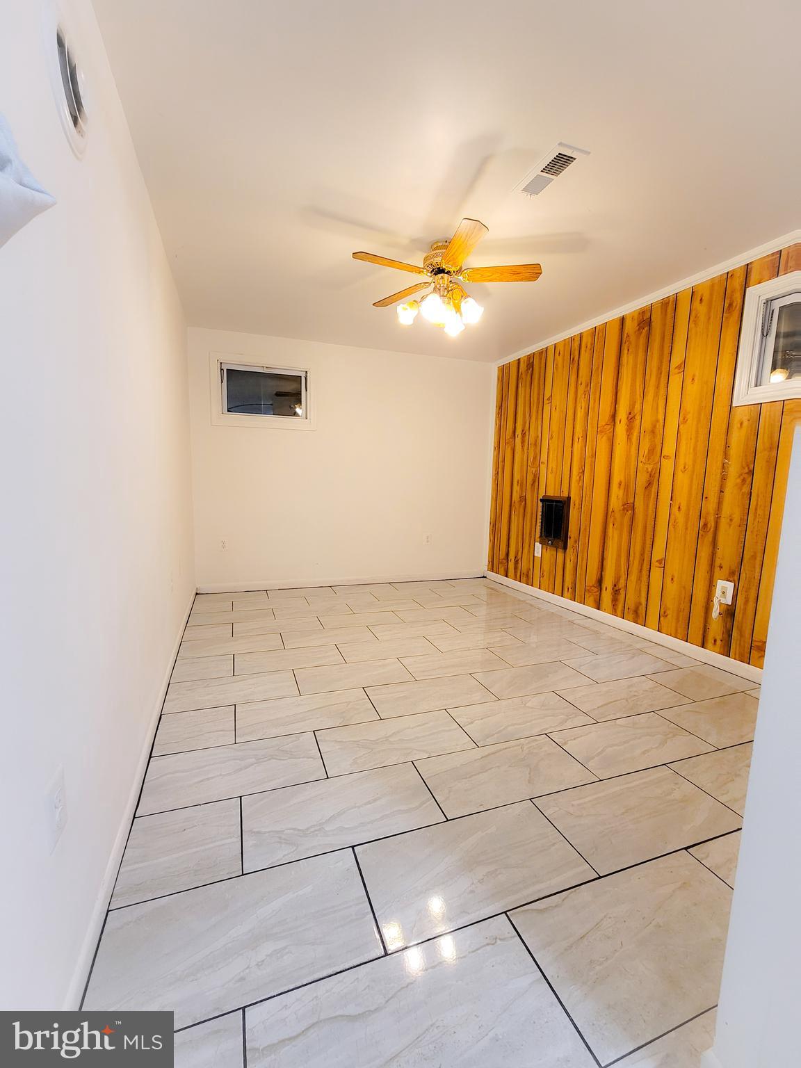 GERMANTOWN PARK - Residential Lease