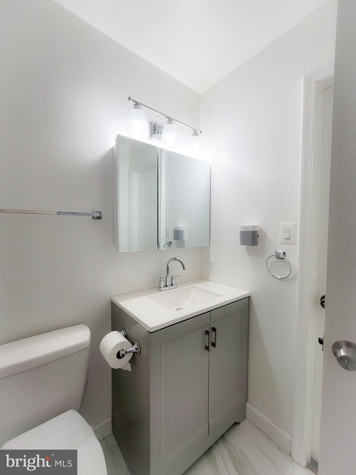 GERMANTOWN PARK - Residential Lease