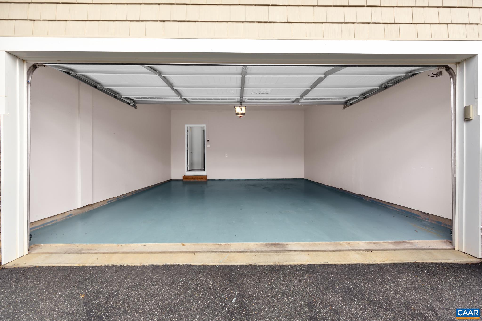 SPRING CREEK - Residential