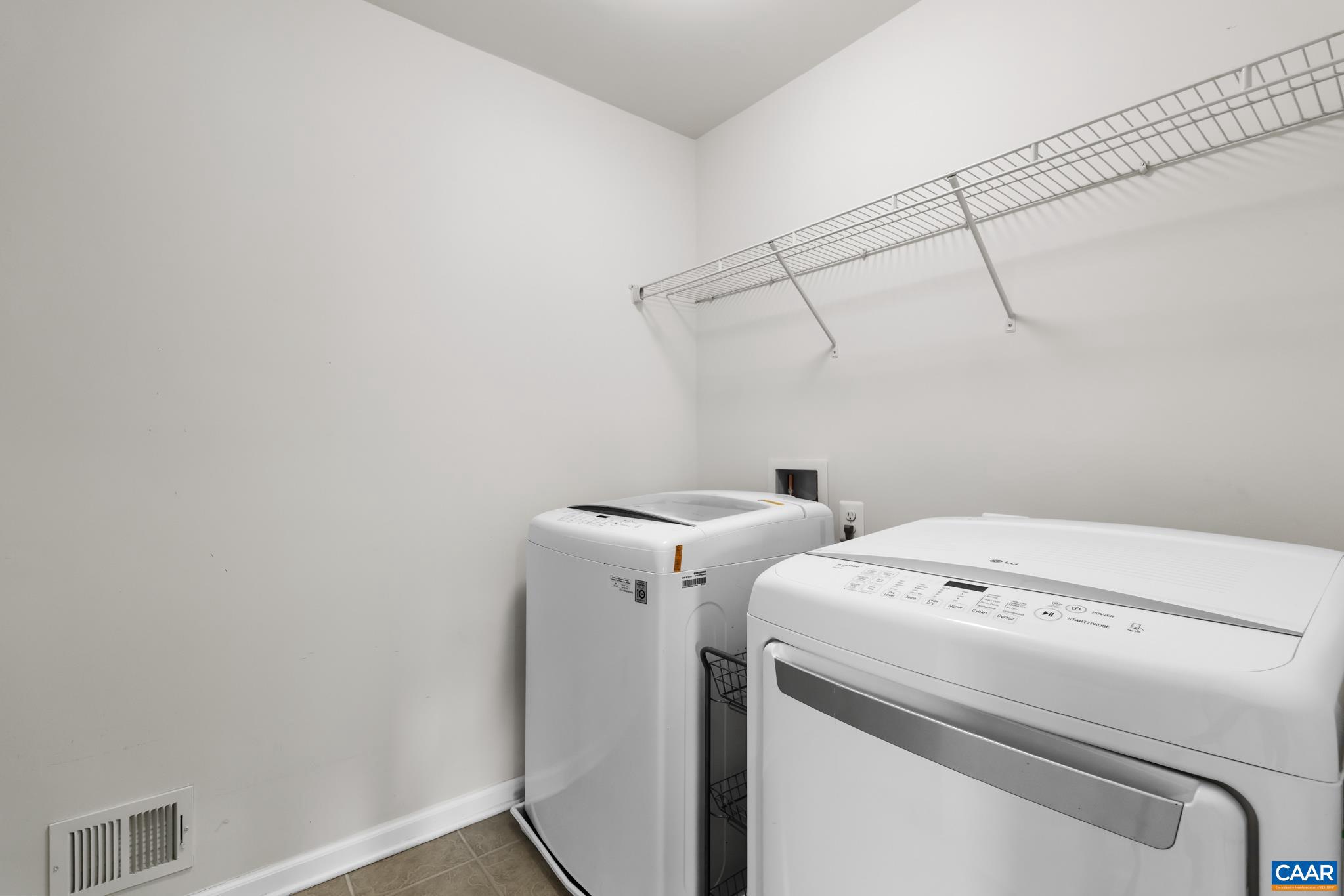 SPRING CREEK - Residential