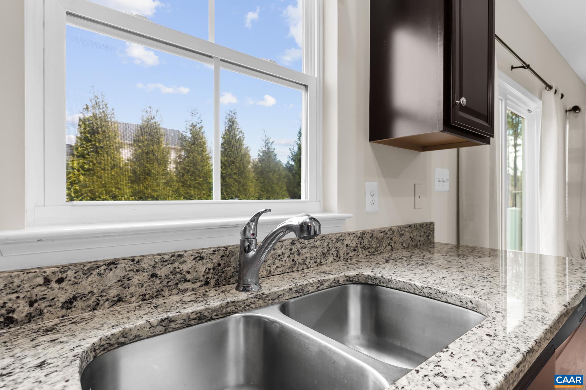 SPRING CREEK - Residential