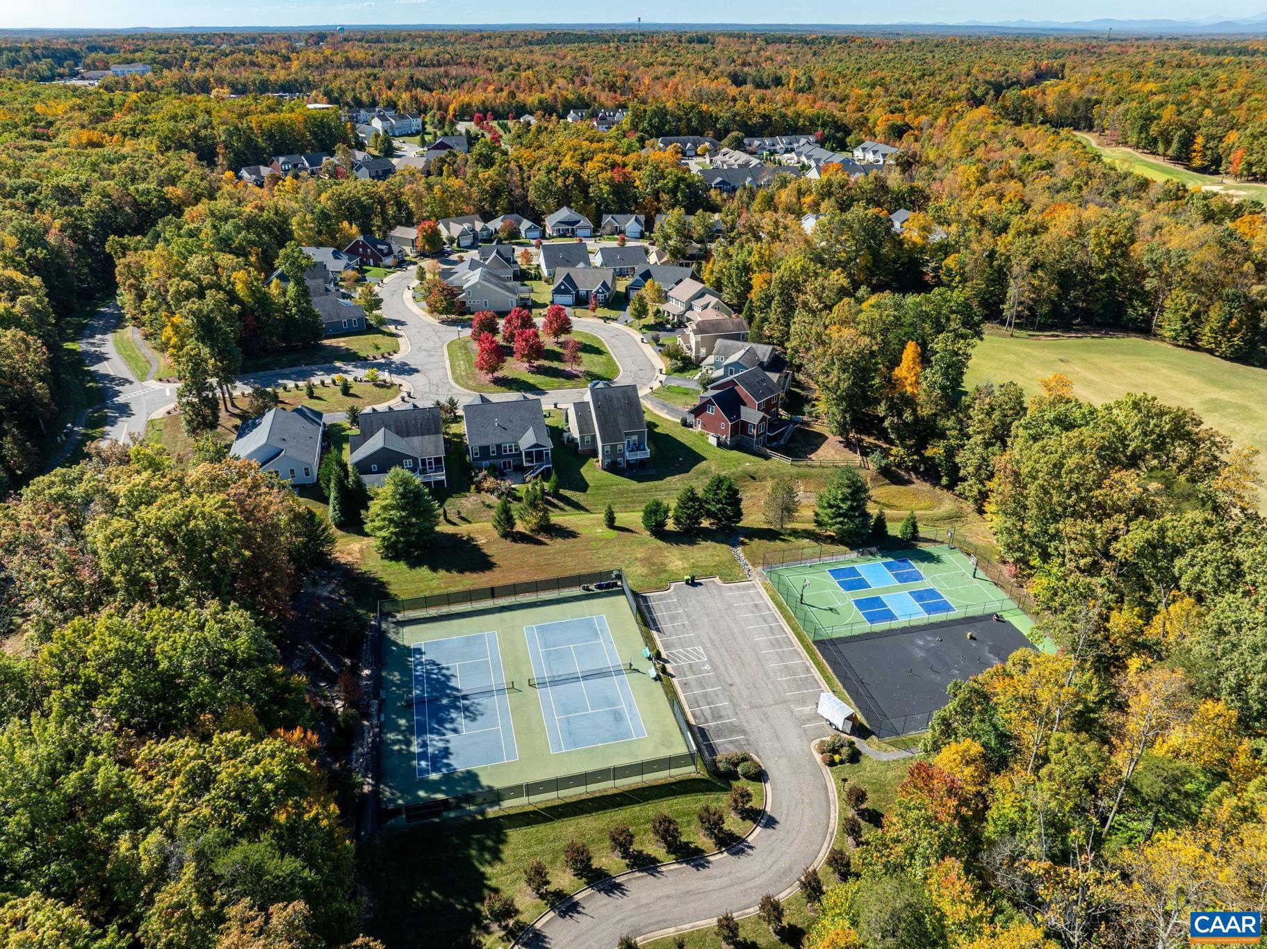 SPRING CREEK - Residential