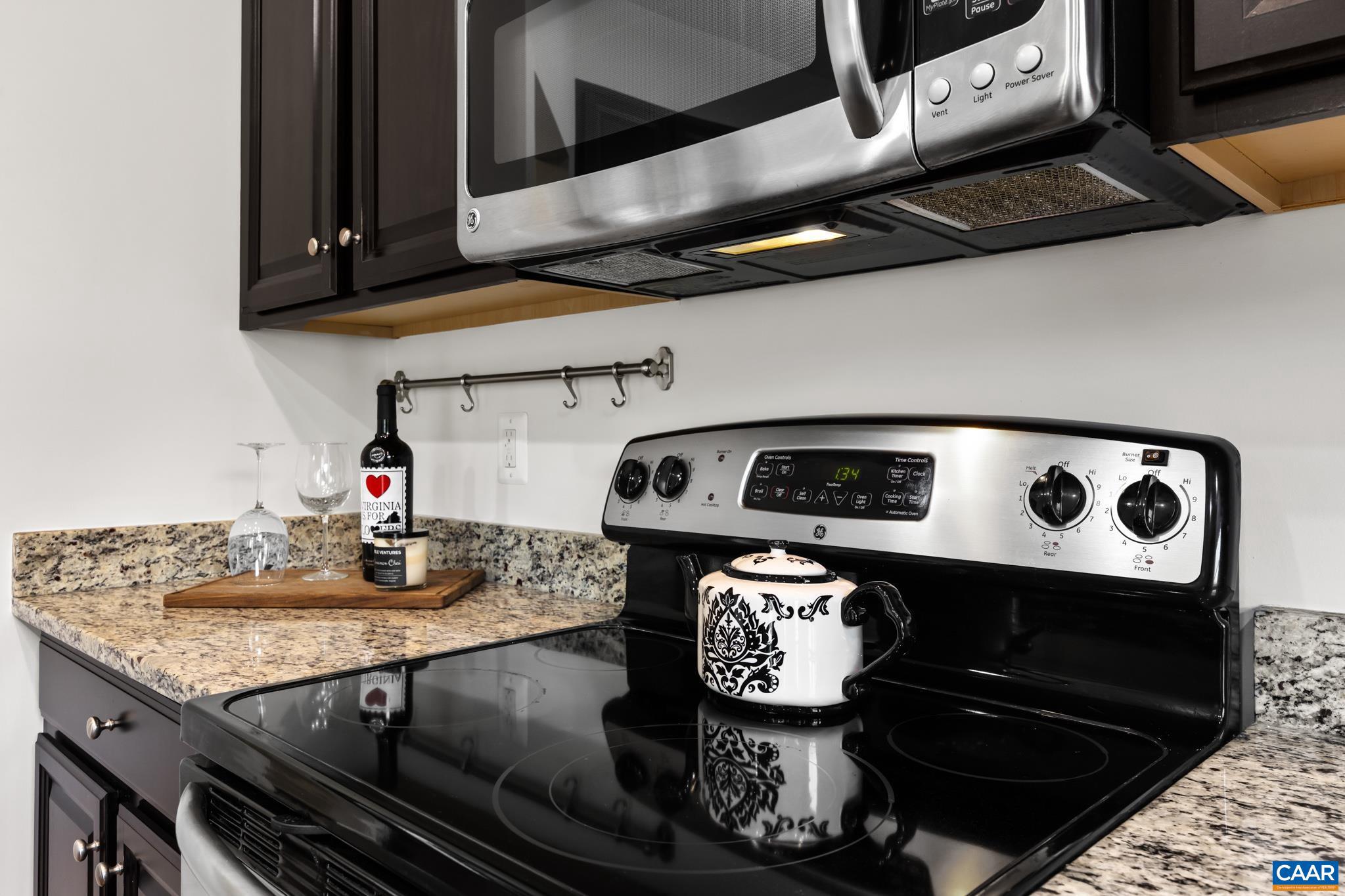 SPRING CREEK - Residential