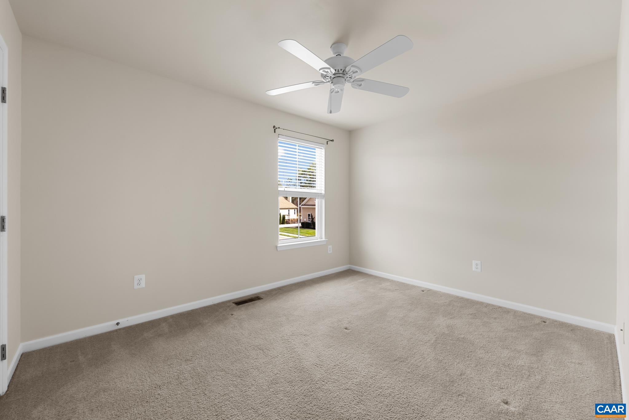 SPRING CREEK - Residential