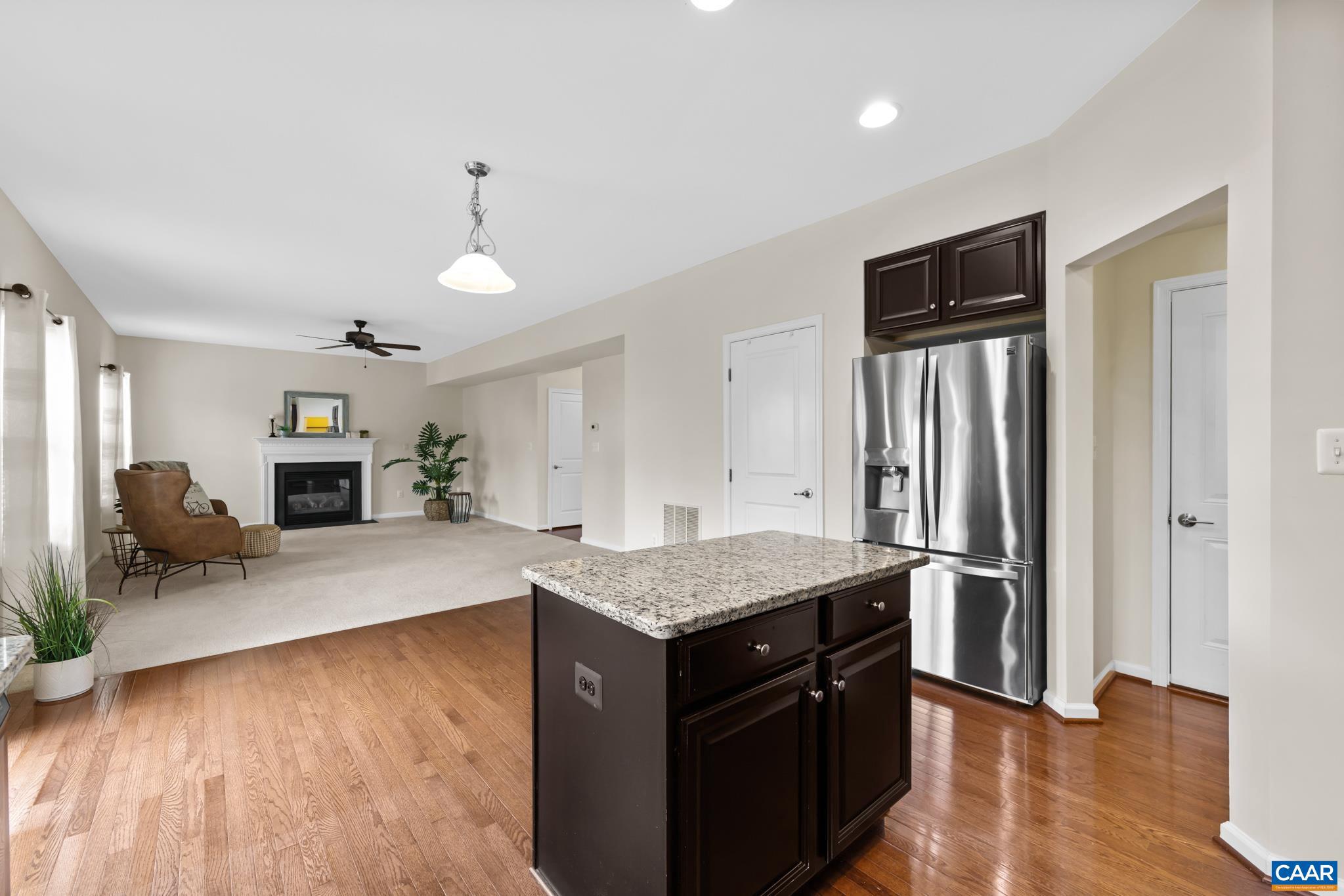 SPRING CREEK - Residential