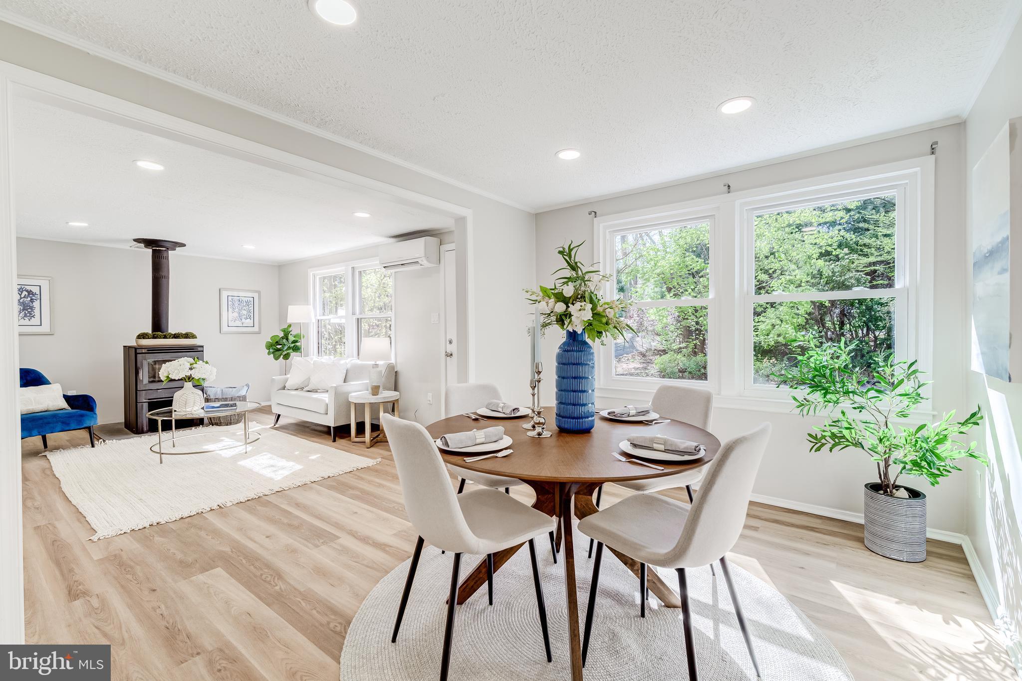 KNOLLWOOD ESTATES - Residential