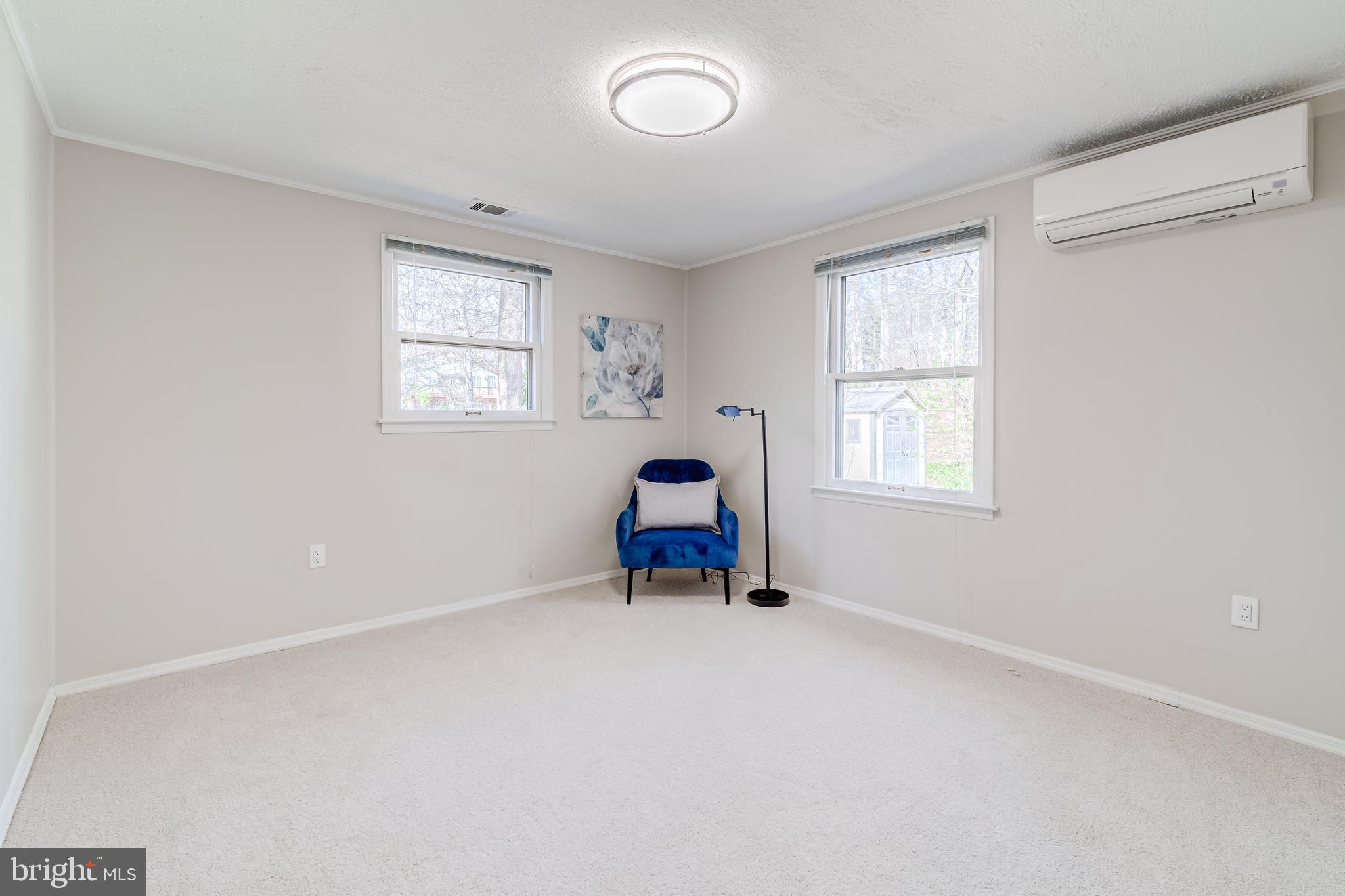 KNOLLWOOD ESTATES - Residential