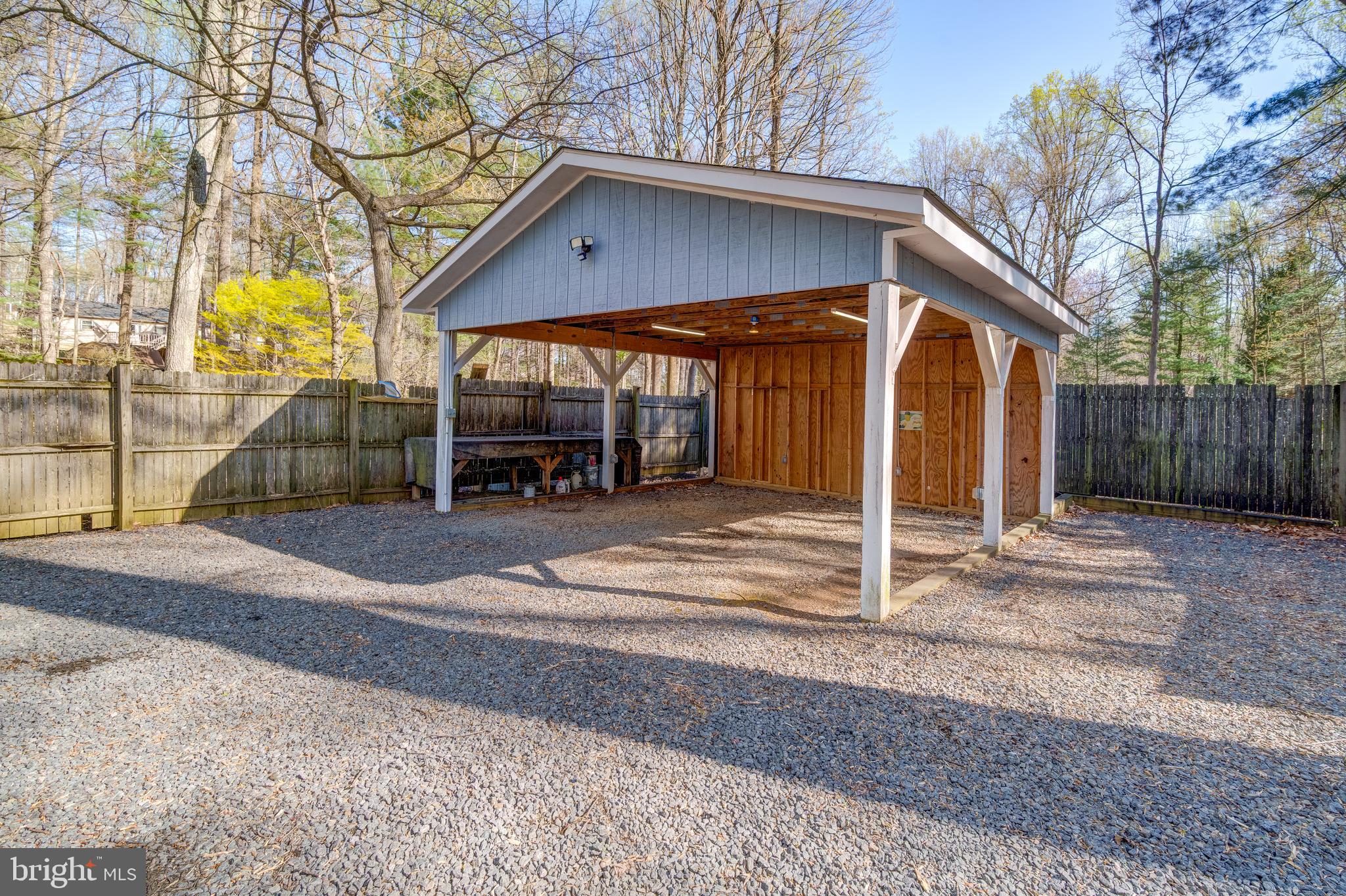 KNOLLWOOD ESTATES - Residential