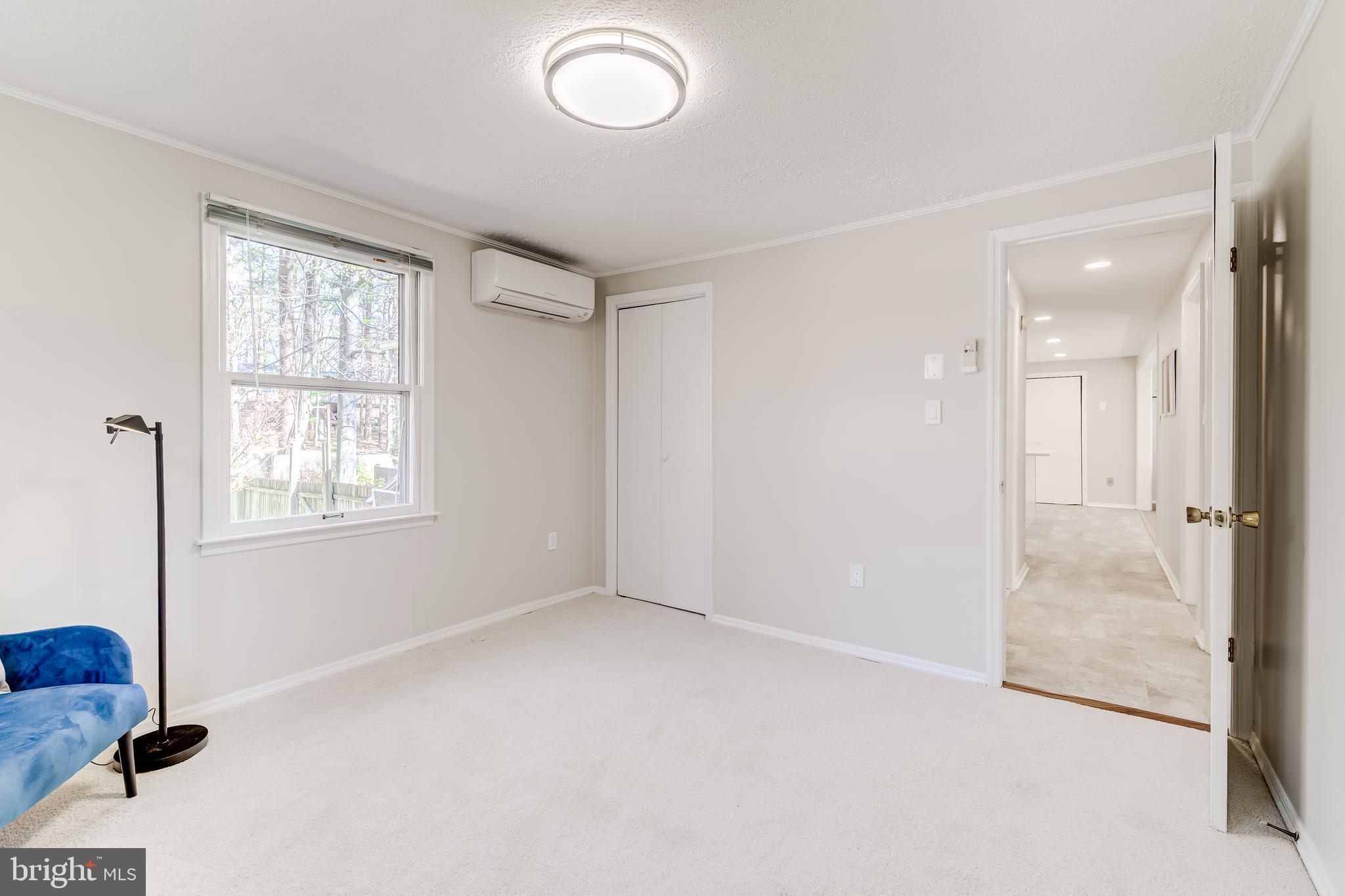 KNOLLWOOD ESTATES - Residential