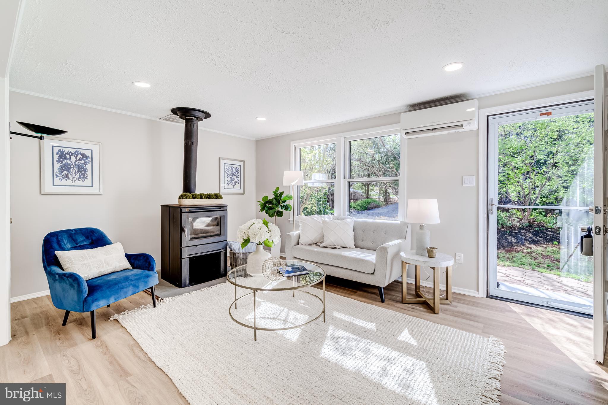 KNOLLWOOD ESTATES - Residential