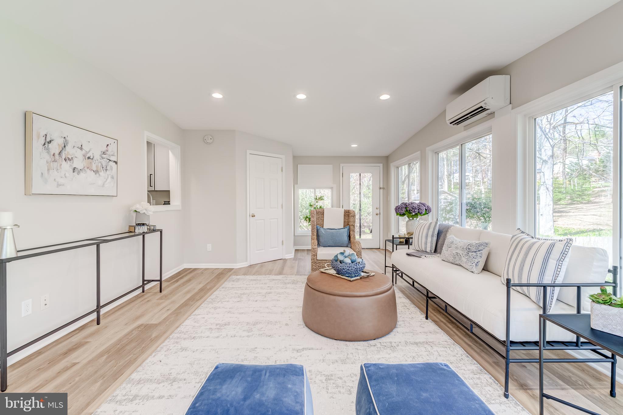 KNOLLWOOD ESTATES - Residential