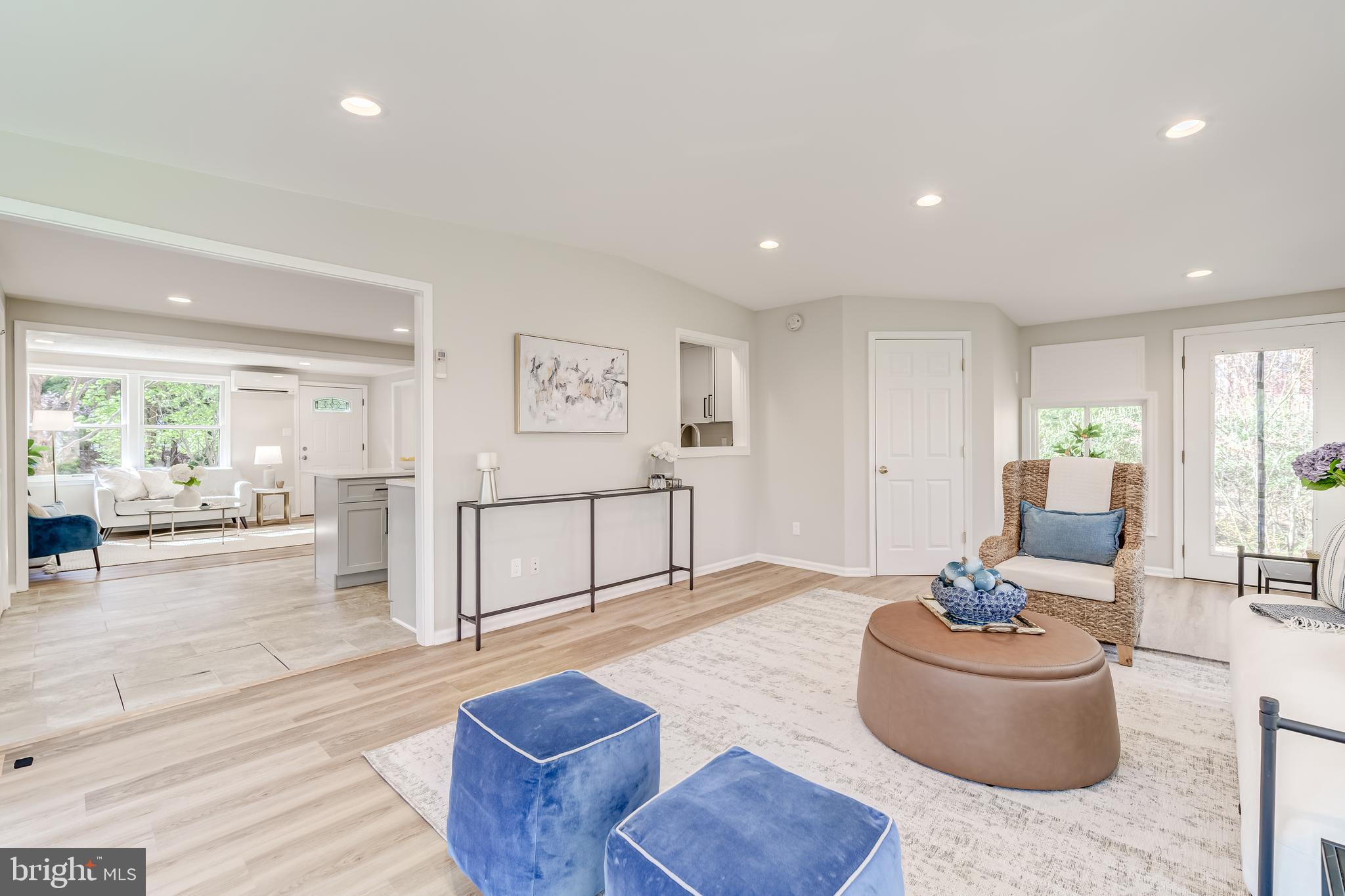 KNOLLWOOD ESTATES - Residential