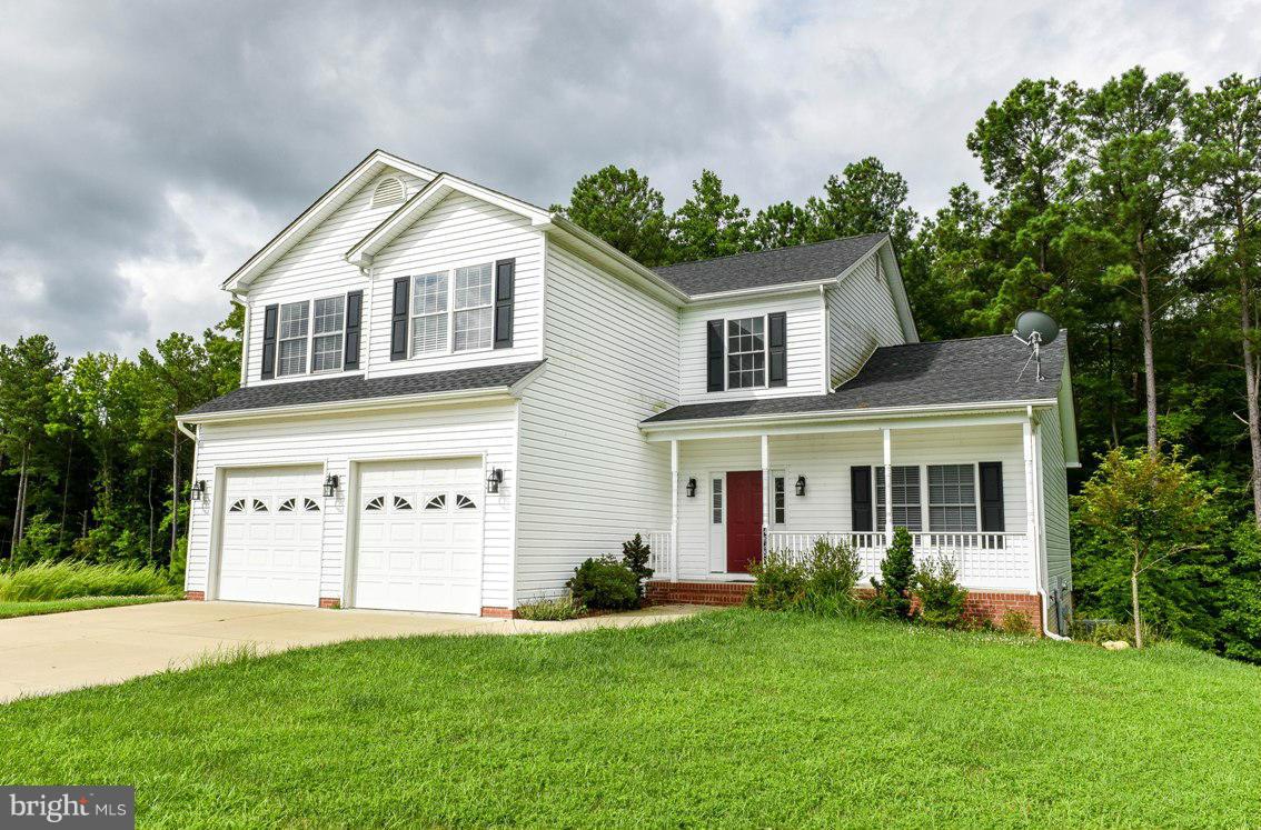 EMERALD HILLS ESTATES - Residential Lease