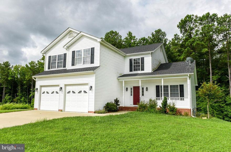 4000 sq ft in this 5 yr old colonial. Beautiful hardwood floors on main level, crown molding & chair railing. Dura Ceramic tile in kitchen & baths, maple cabinets & granite counter tops. Access deck from Breakfast area. Master Suite w walk in closet. Fully finished lower level, w Rec. Rm, BR and Bath. Walkout to backyard, backs up to trees. On cul de sac Convenient to PAX River NAS. Also for sale.