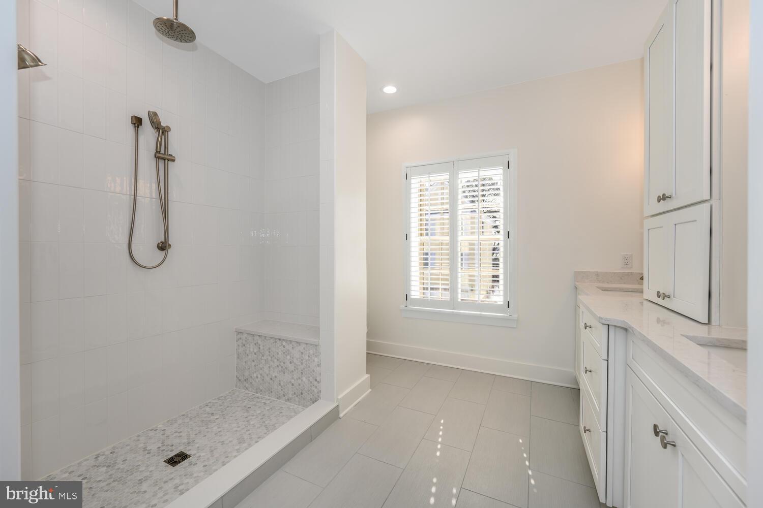 CHESTER RIVER LANDING - Residential