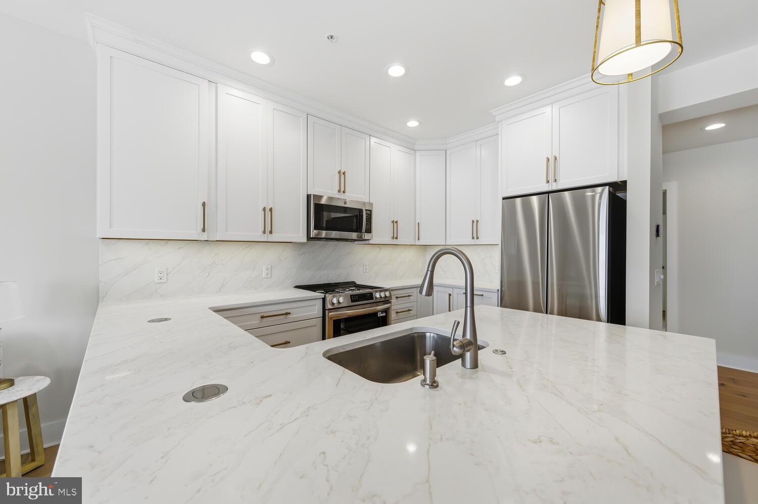 CHESTER RIVER LANDING - Residential