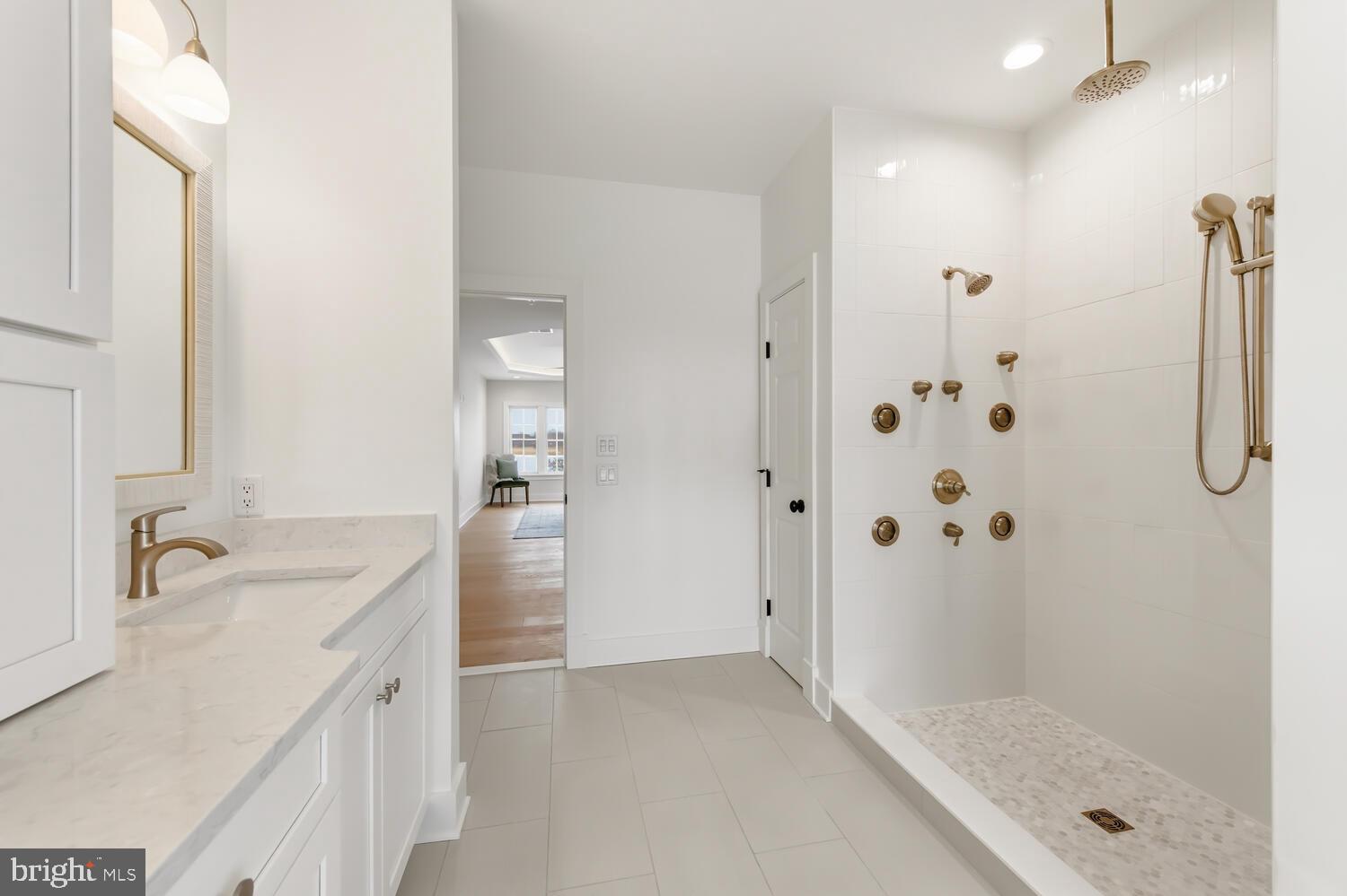 CHESTER RIVER LANDING - Residential