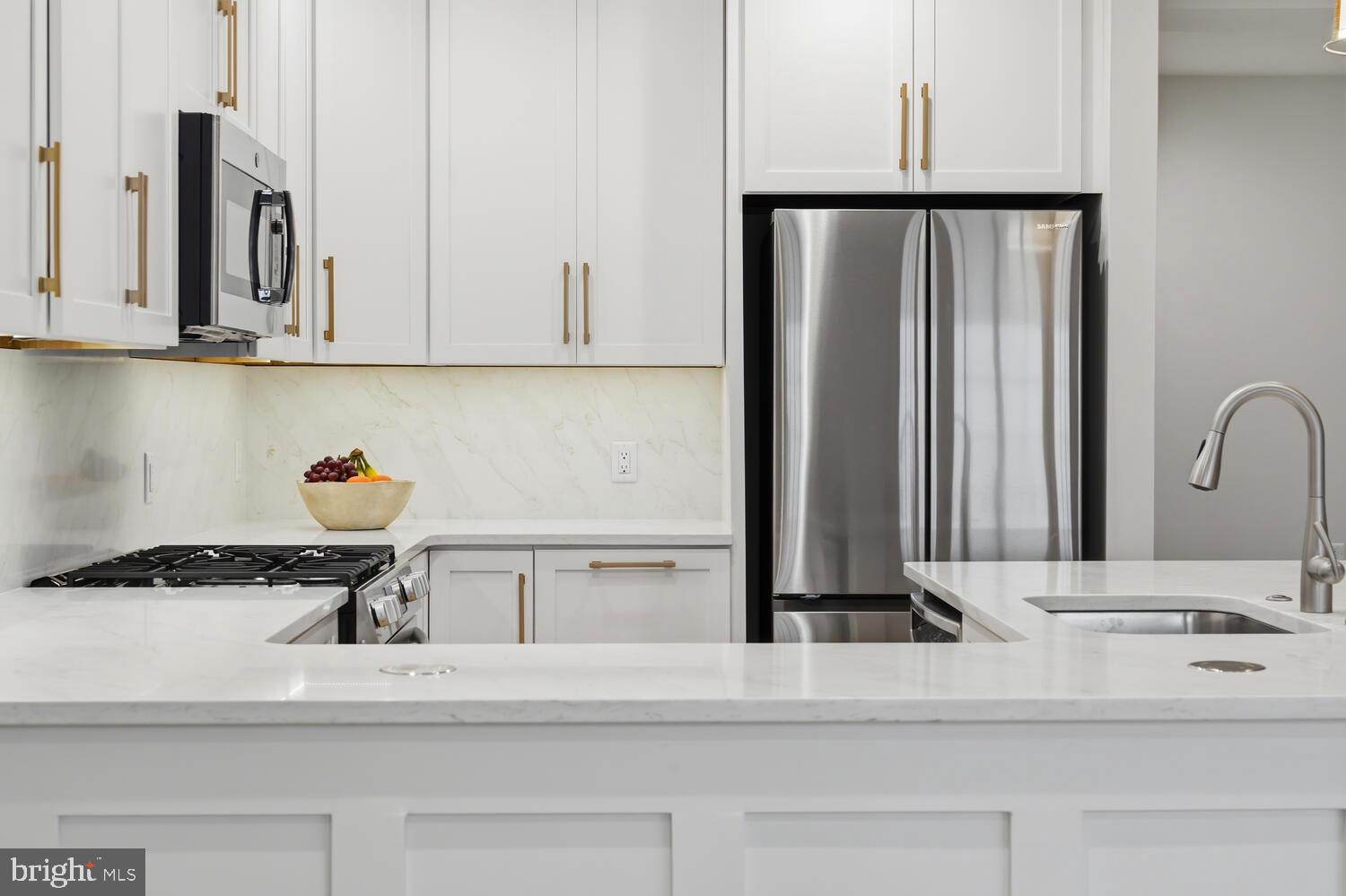 CHESTER RIVER LANDING - Residential