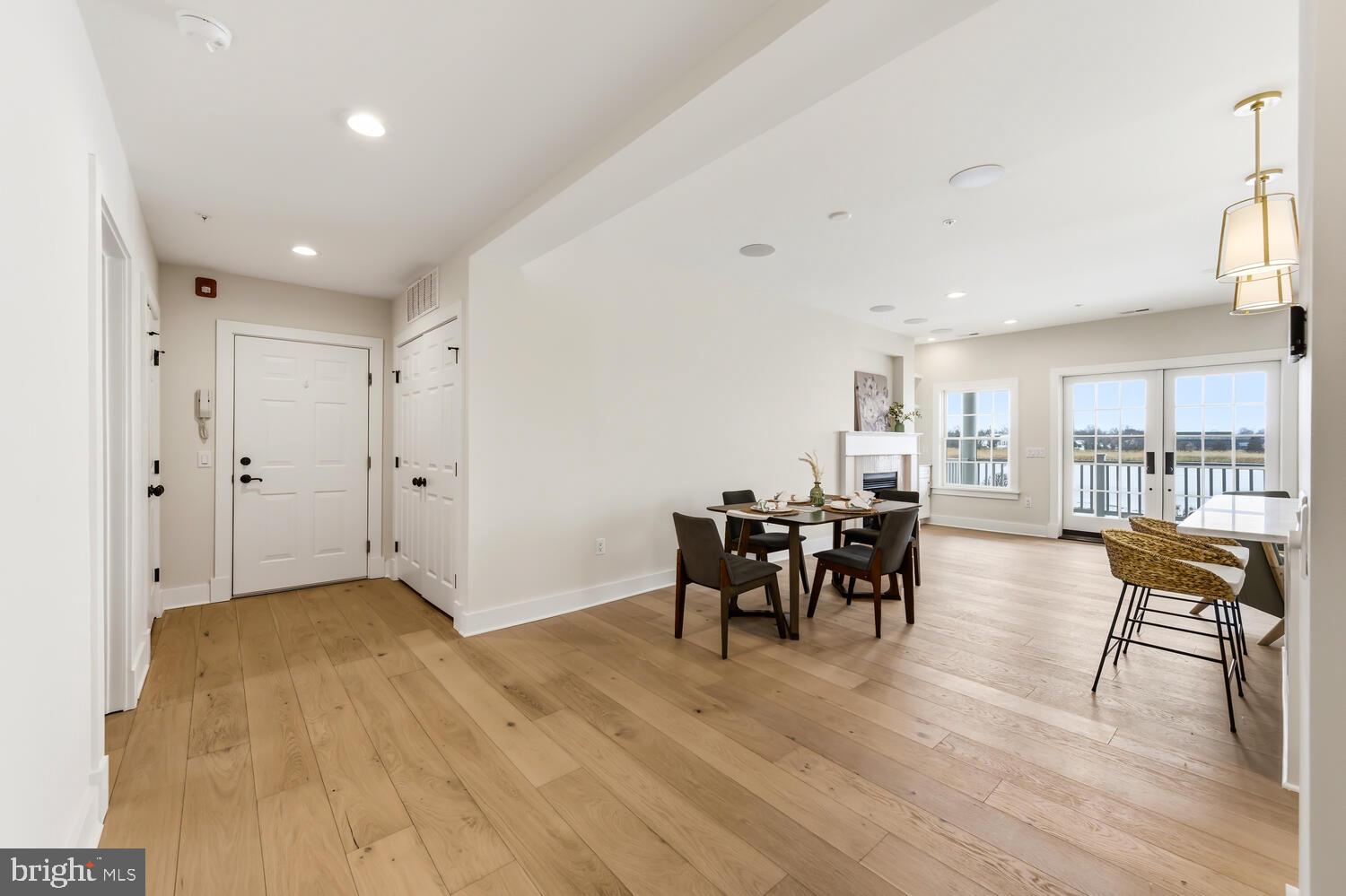 CHESTER RIVER LANDING - Residential