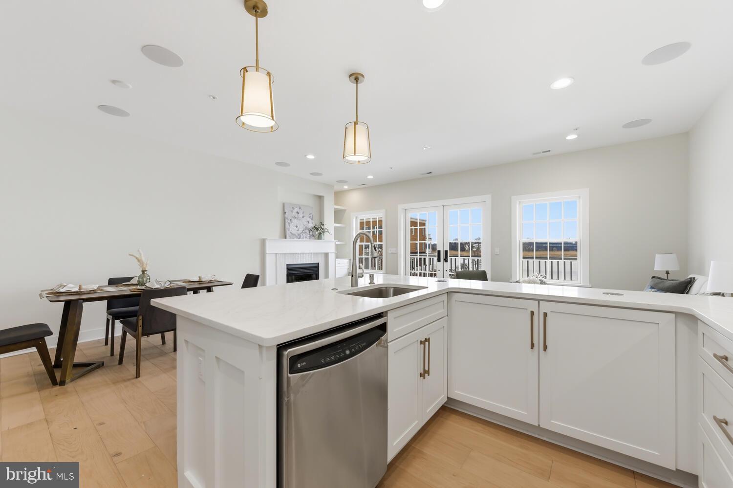 CHESTER RIVER LANDING - Residential