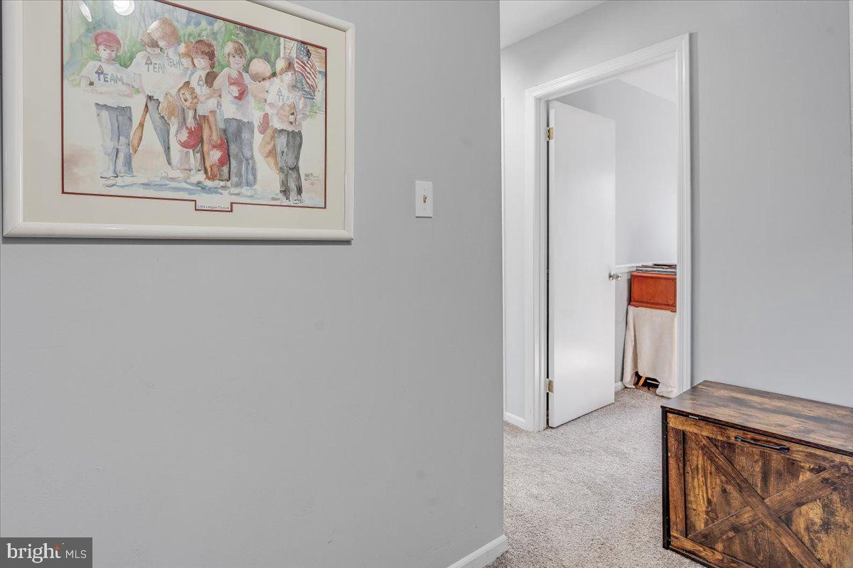 STONEGATE VILLAGE - Residential