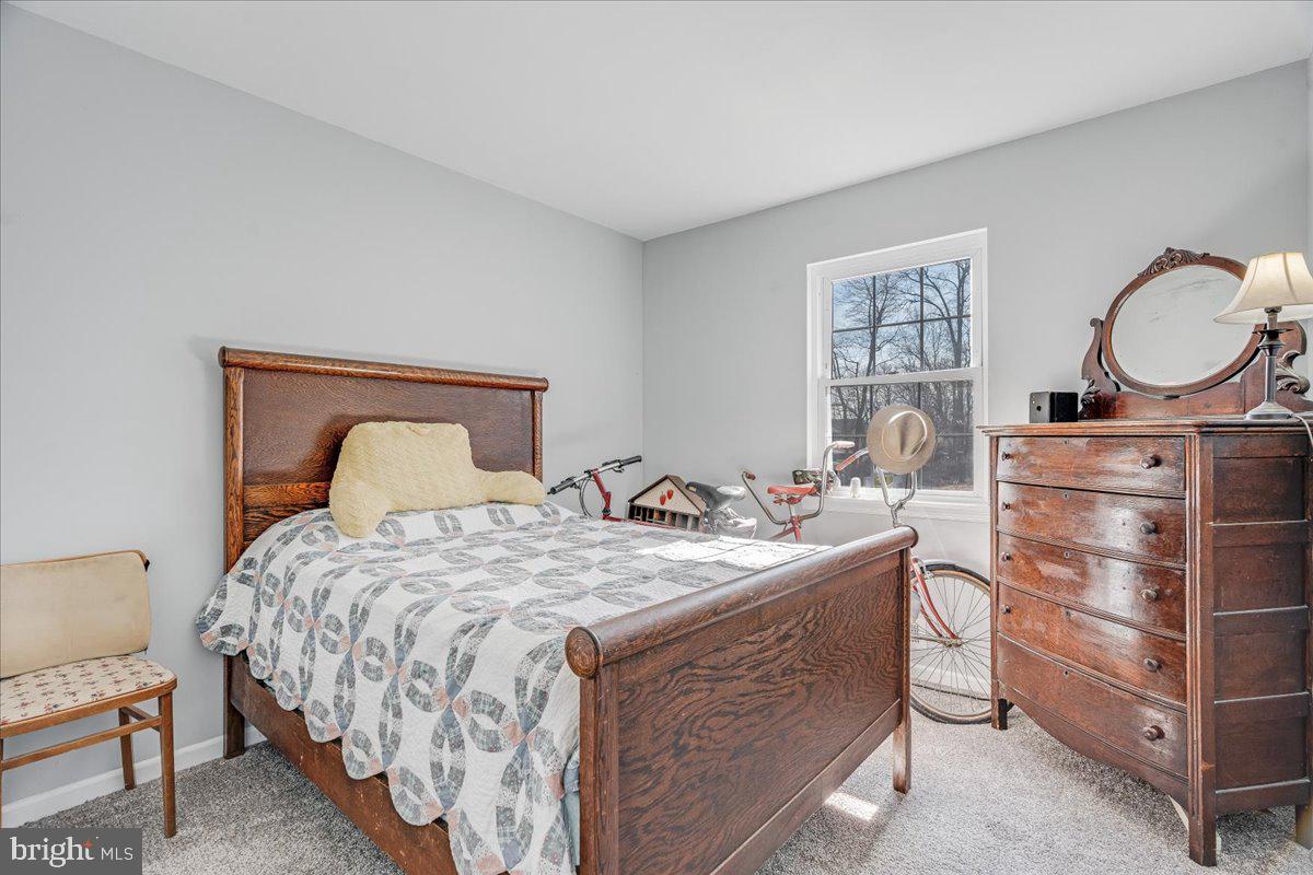 STONEGATE VILLAGE - Residential