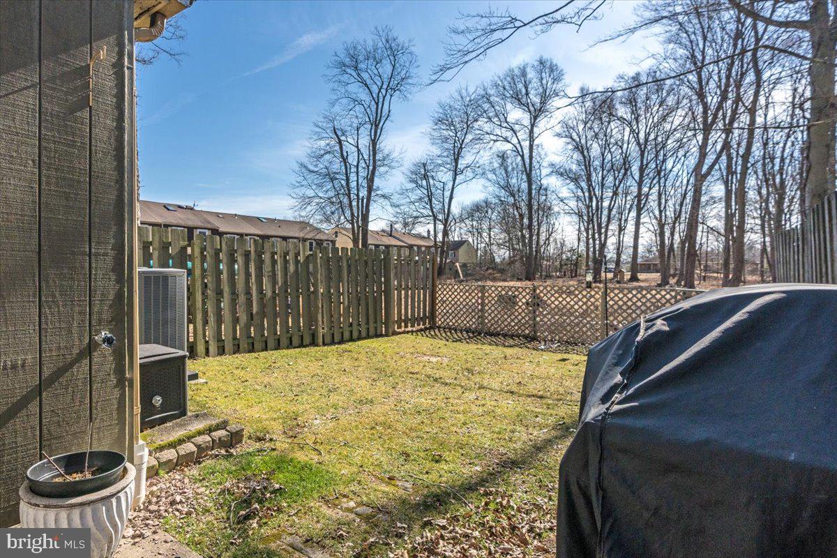 STONEGATE VILLAGE - Residential