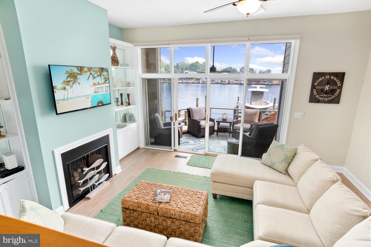 CAMBRIDGE LANDING - Residential