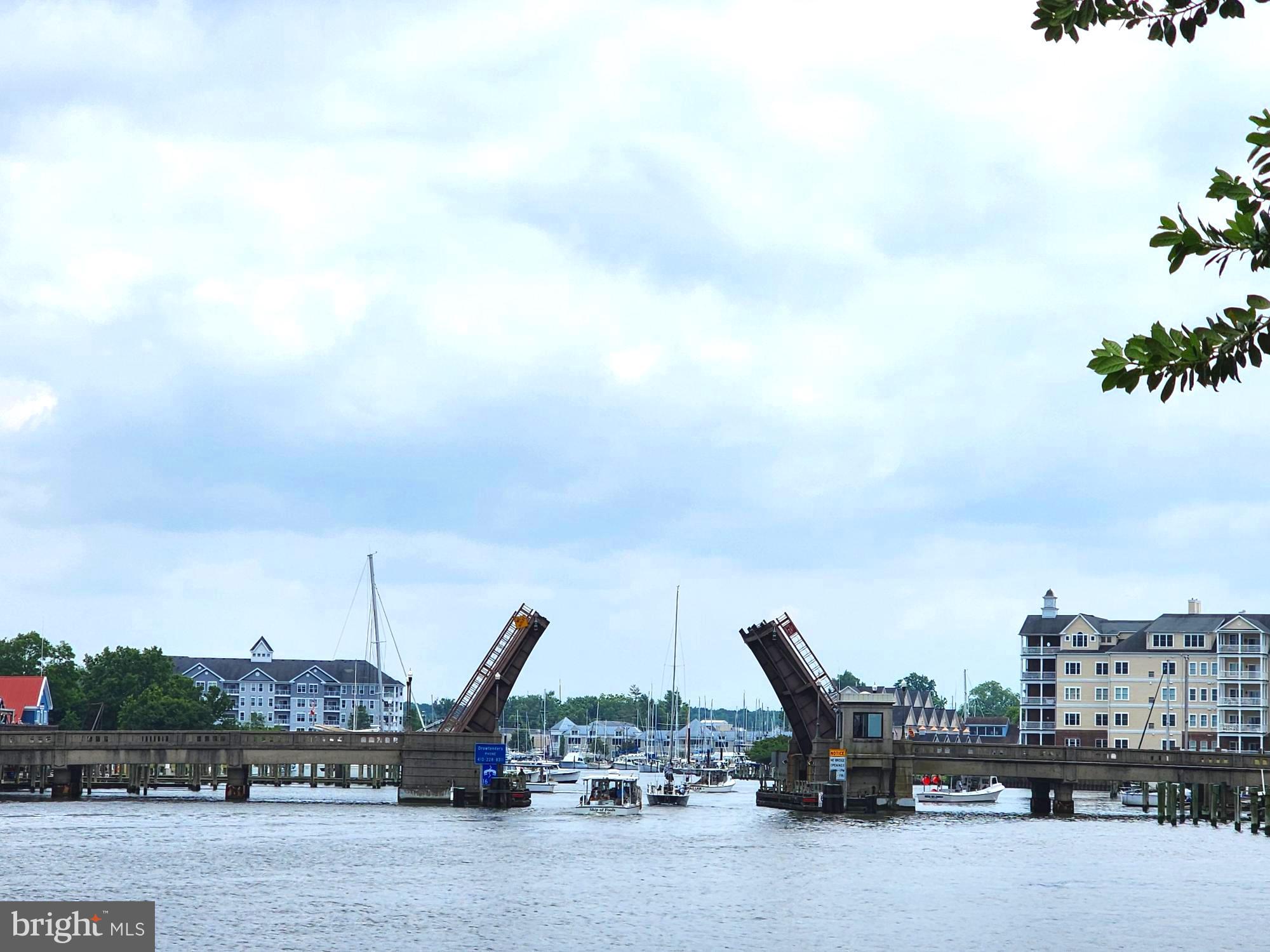 CAMBRIDGE LANDING - Residential