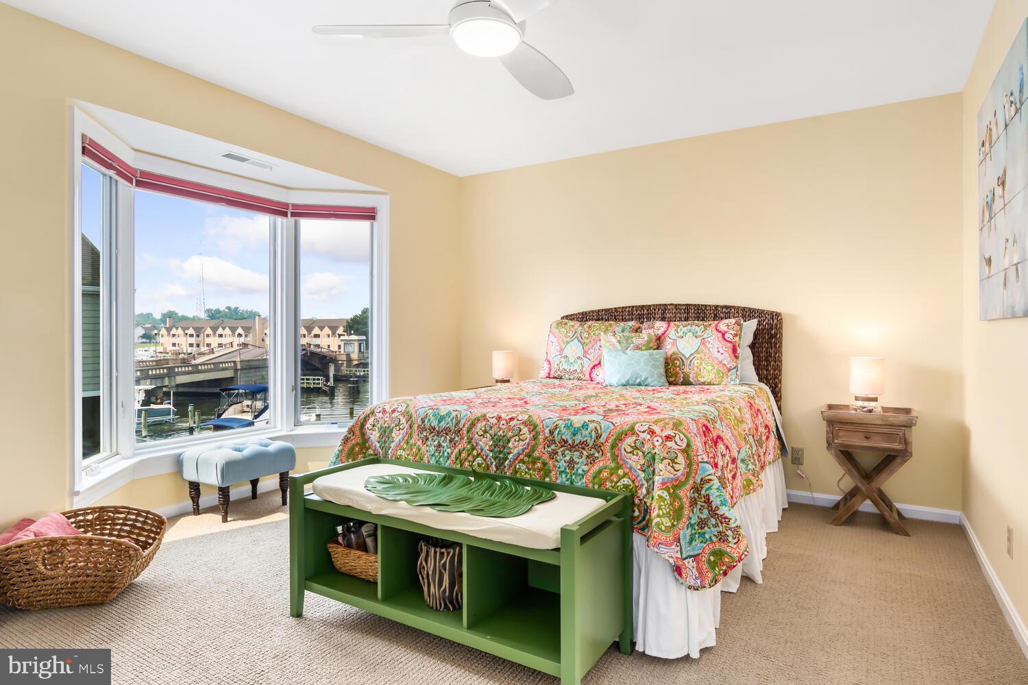 CAMBRIDGE LANDING - Residential