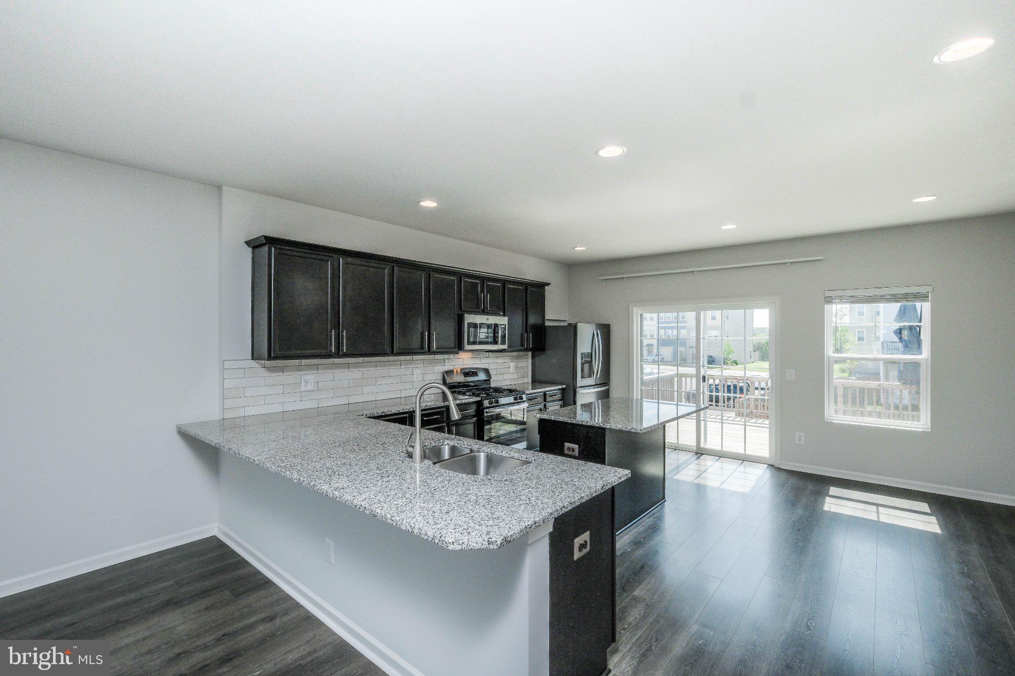 218 PARKLAND DRIVE