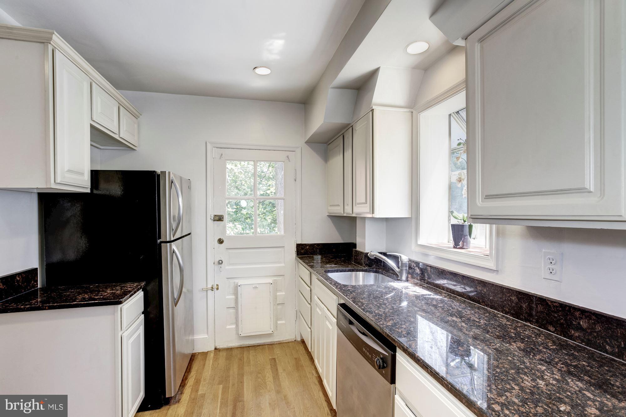 CHEVY CHASE - Residential Lease