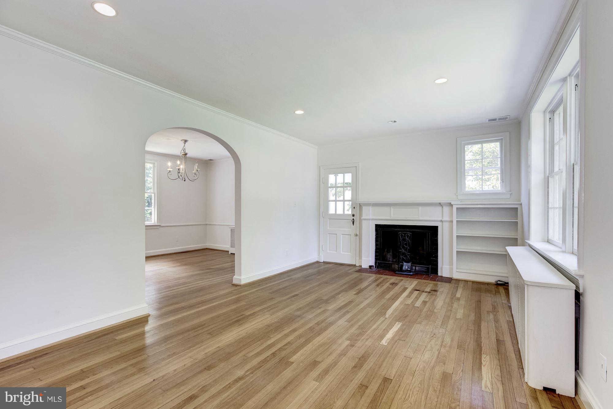 CHEVY CHASE - Residential Lease