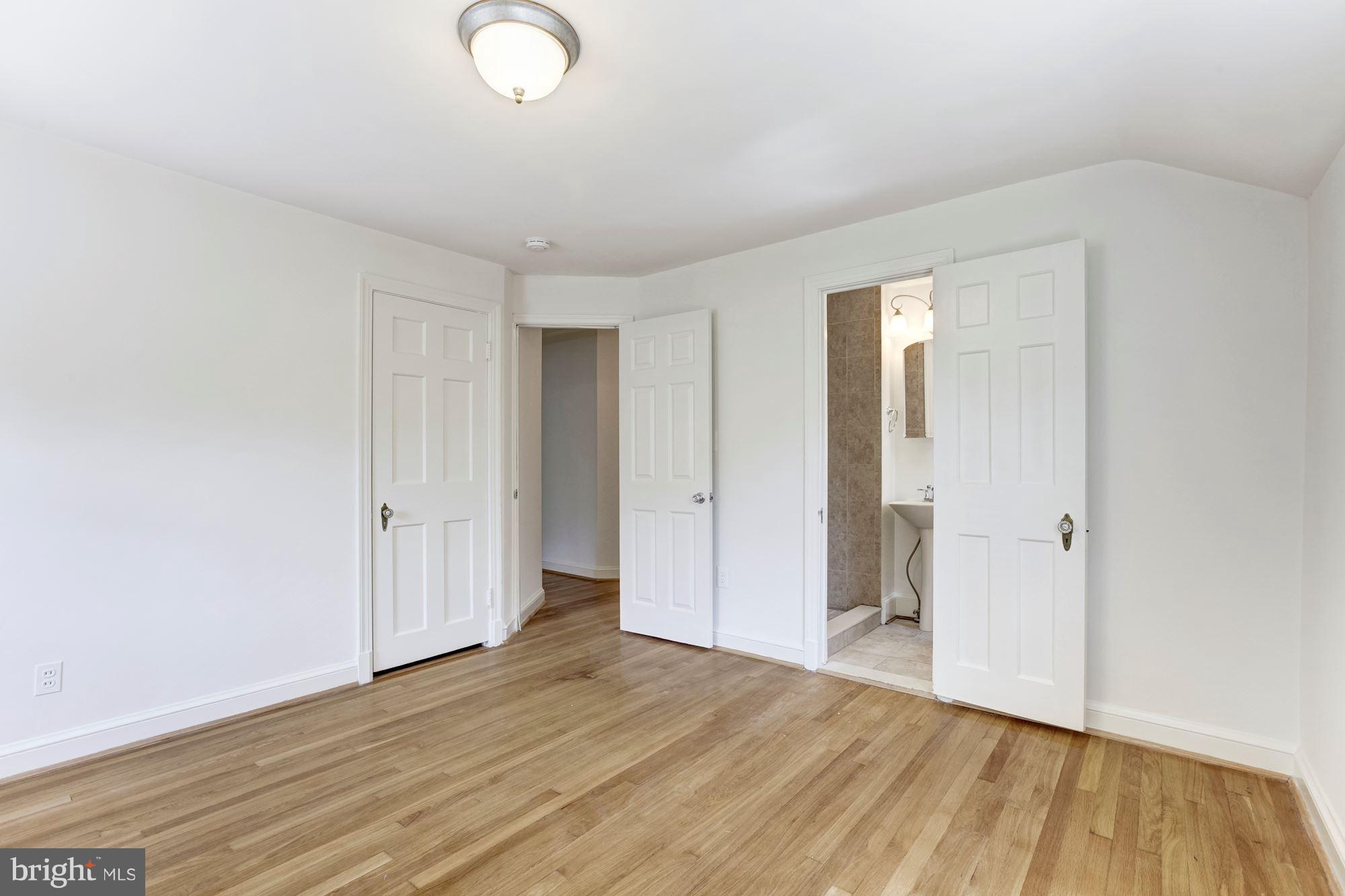 CHEVY CHASE - Residential Lease