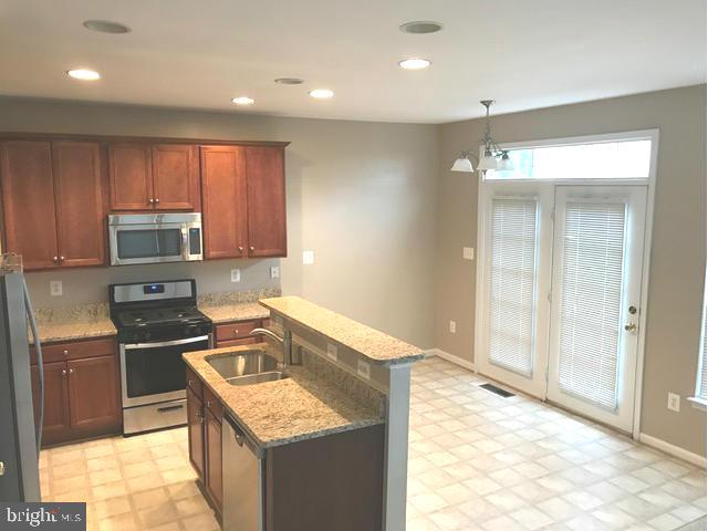 WYNGATE - Residential Lease