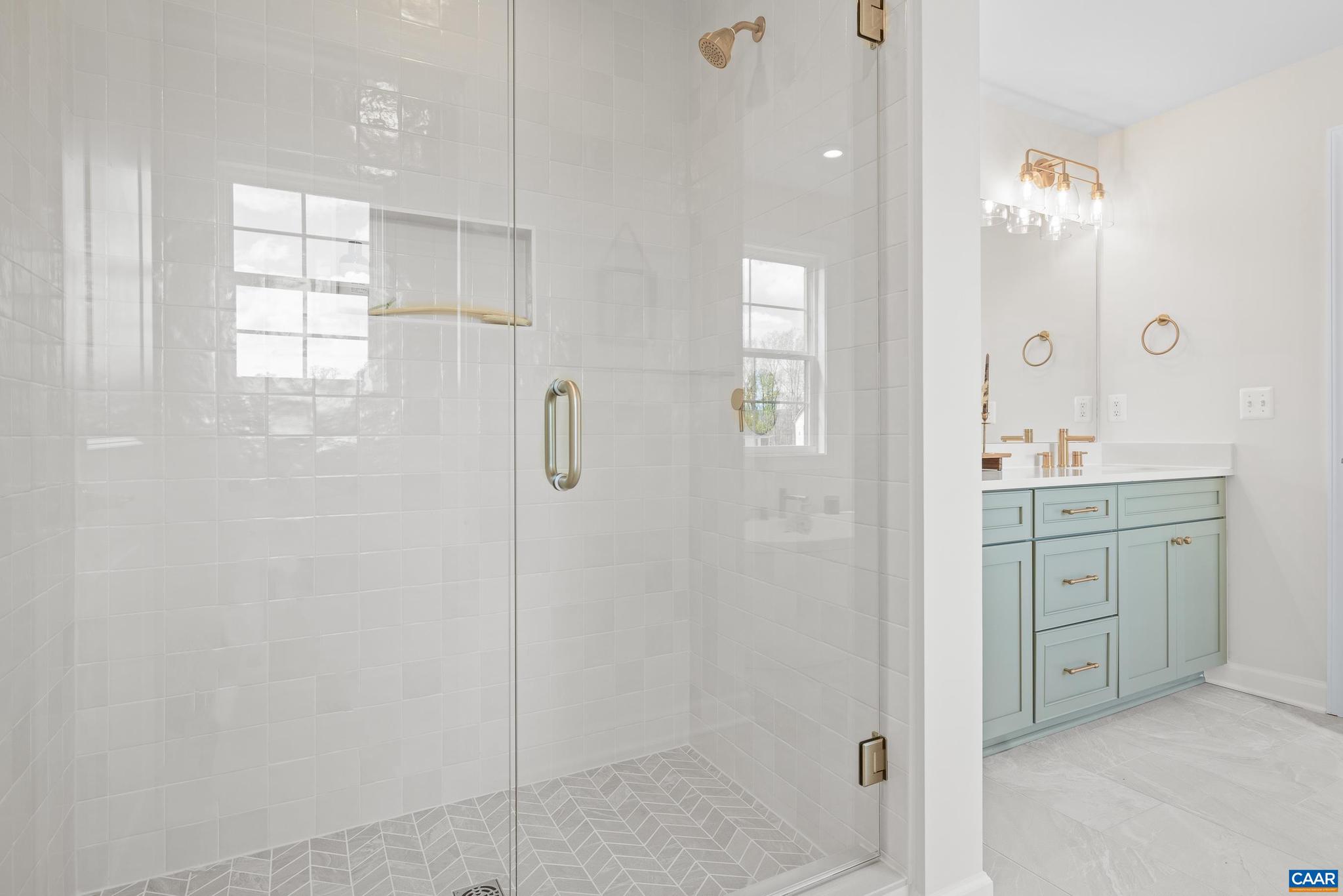 MEADOW BROOK - Residential