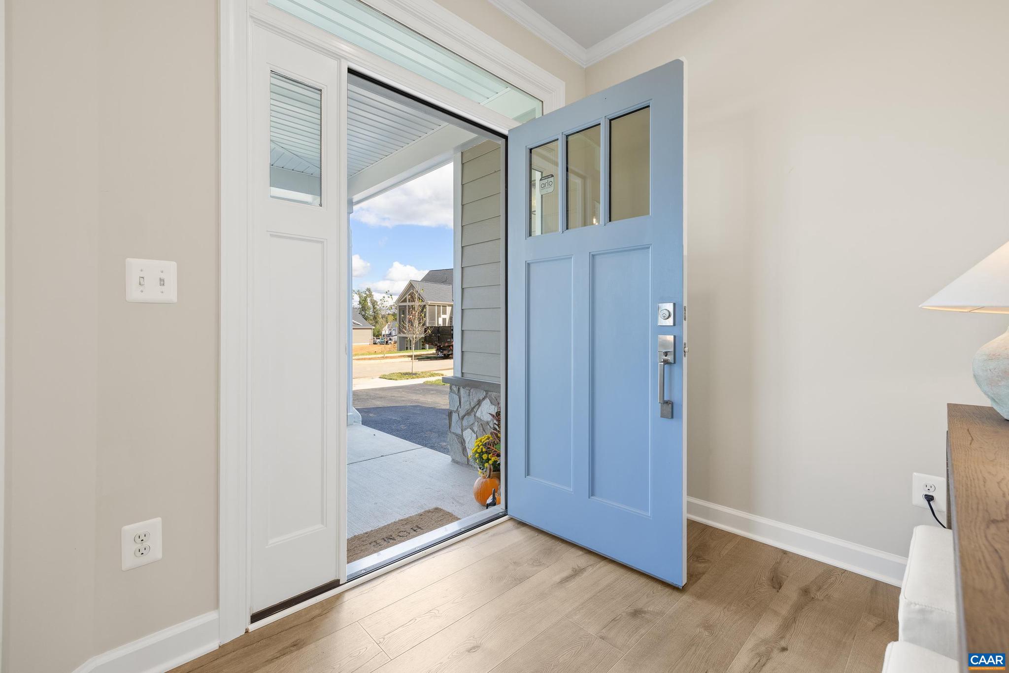 MEADOW BROOK - Residential