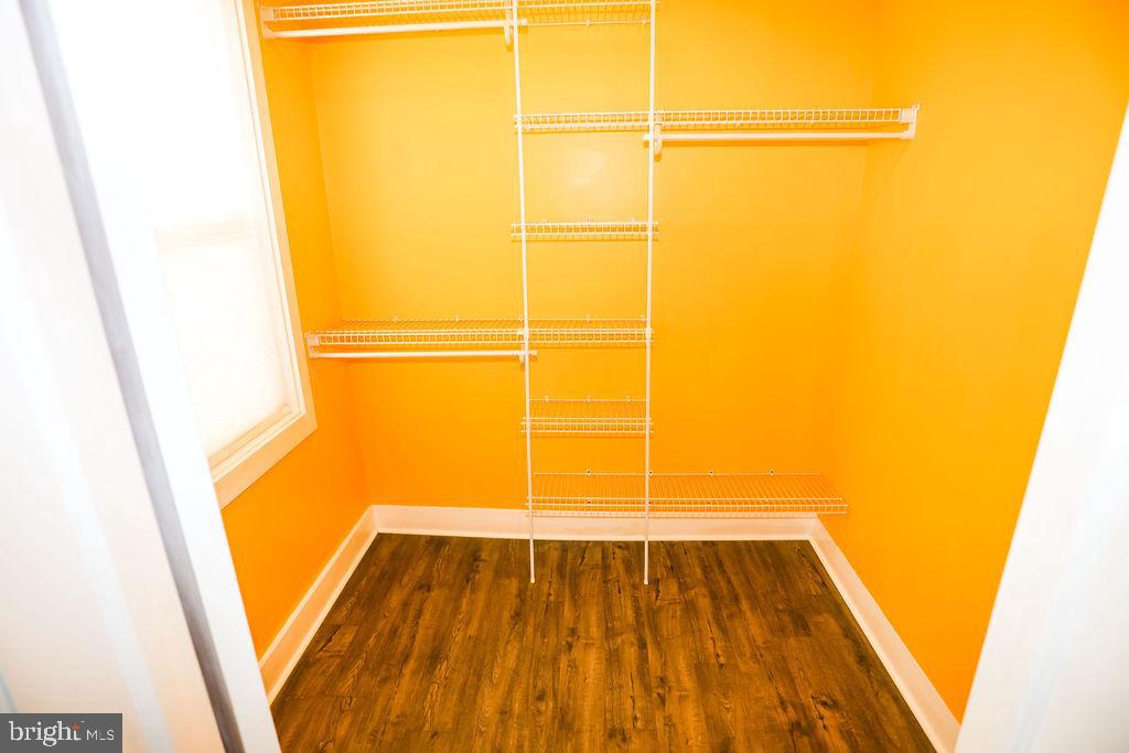 TANTALLON HILLS - Residential