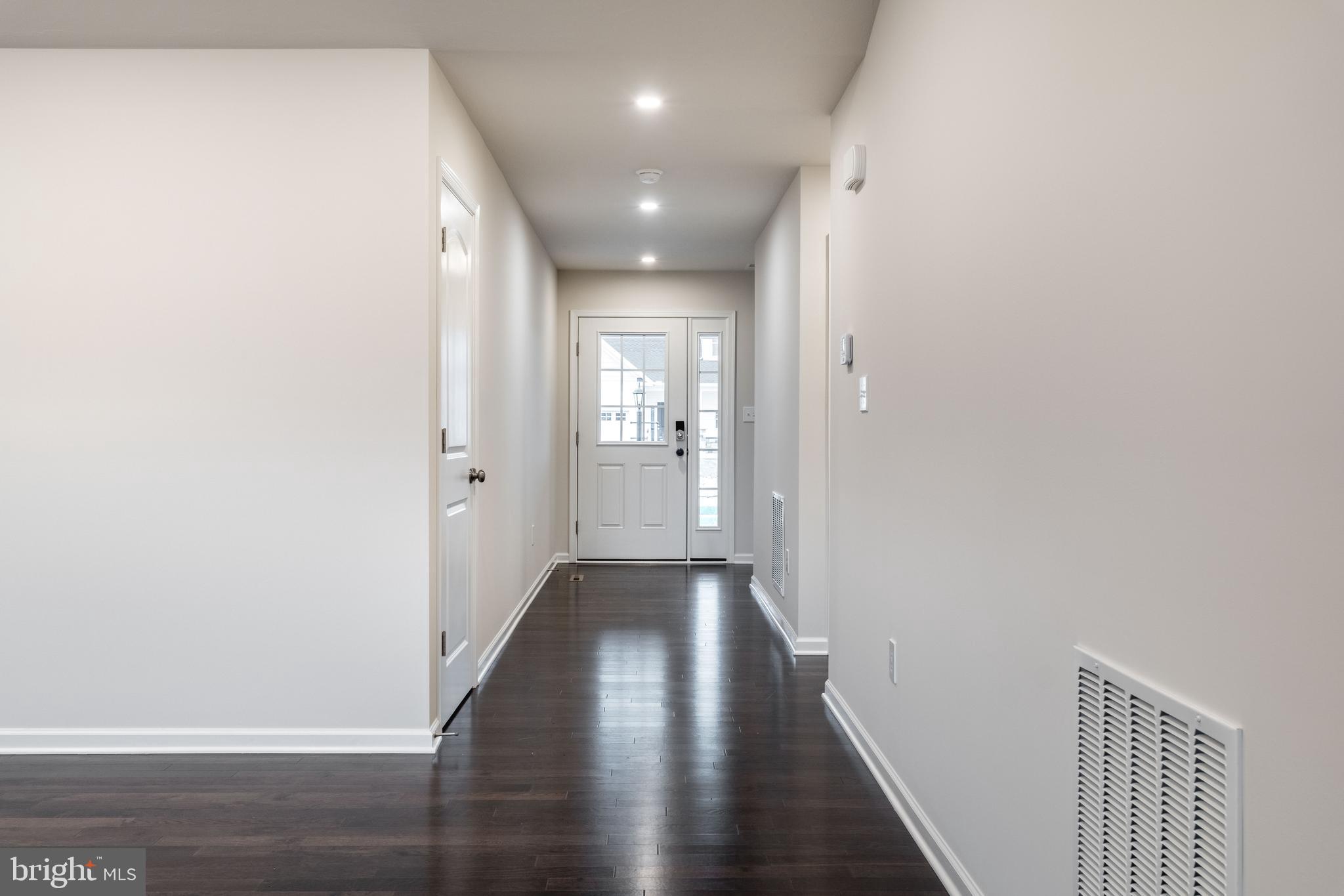 APPLEVIEW ESTATES - Residential