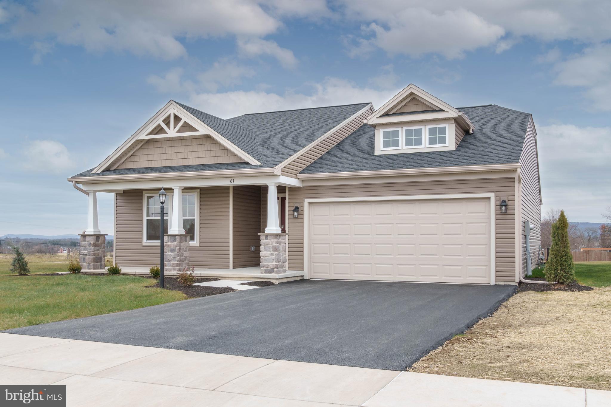 61 KRISTI LANE