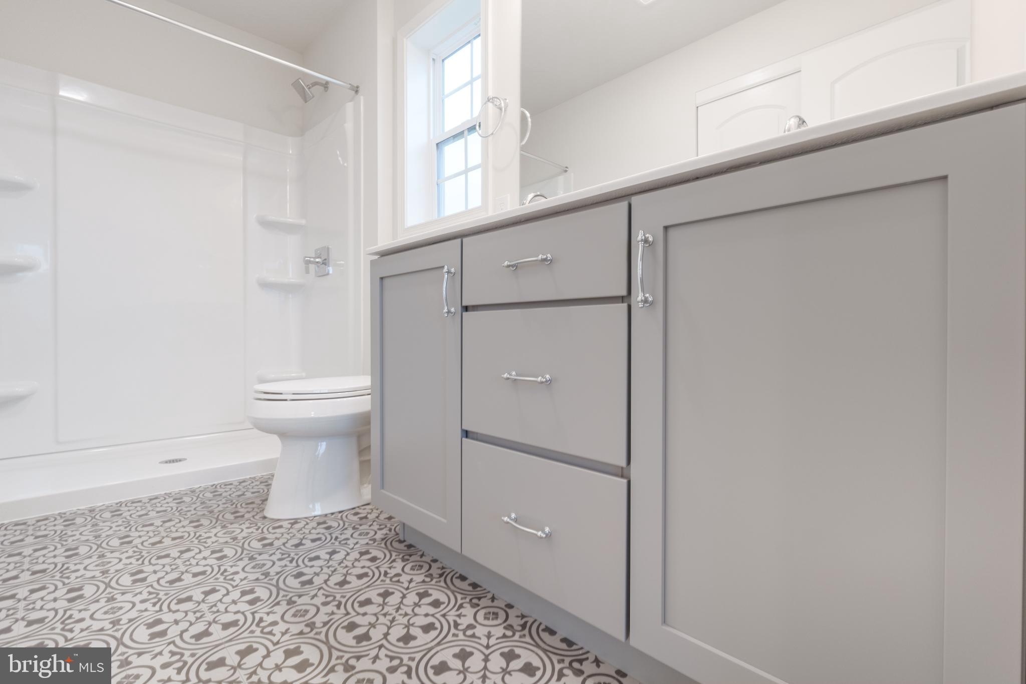 APPLEVIEW ESTATES - Residential