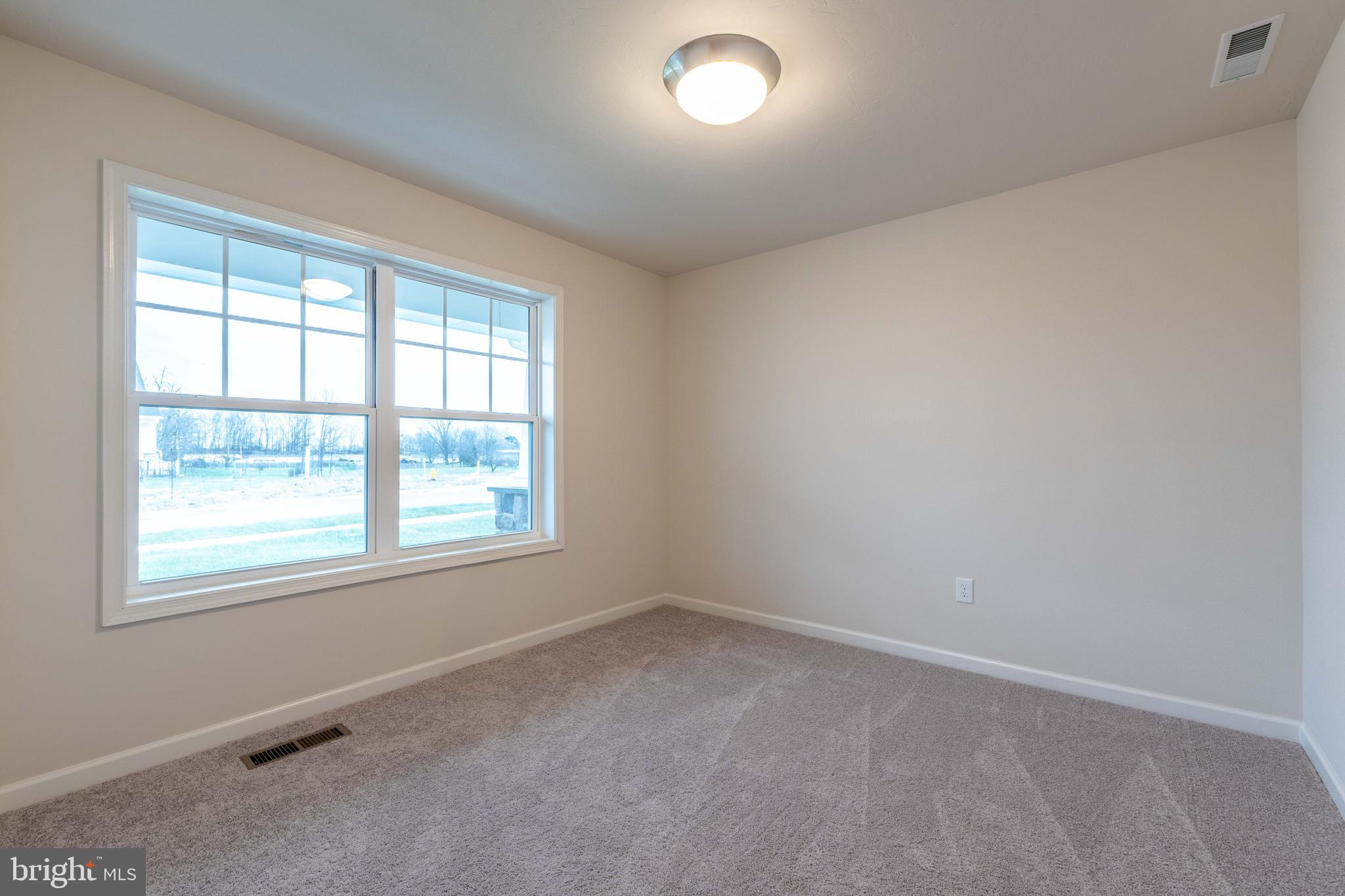 APPLEVIEW ESTATES - Residential