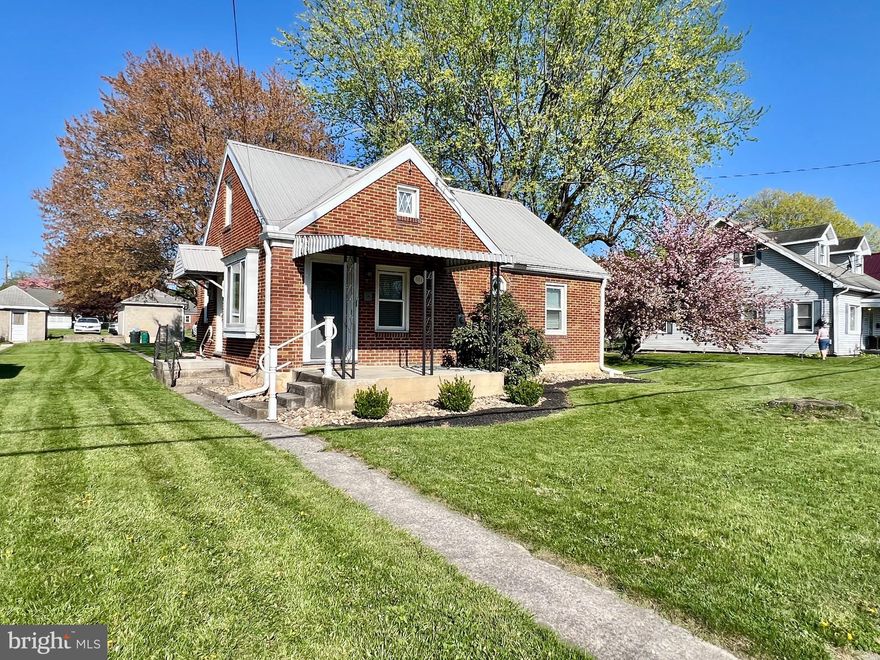 Welcome to this delightful Cape Cod-style home, where classic charm meets modern comfort. This 3-bedroom, 1.5-bathroom residence offers a perfect blend of warmth, style, and functionality—ideal for those seeking a home with personality and enduring appeal. Step inside to discover beautifully refinished hardwood floors that flow throughout the main level, complemented by crisp, freshly updated flooring in other key areas. The living room features a comfortable, intimate layout—perfect for quiet evenings or lively conversation—while a charming dining area just off the kitchen sets the stage for memorable meals with family and friends. The kitchen maintains its classic appeal with a fresh, cheerful ambiance and space-saving design, offering a lovely view of the backyard and easy access for entertaining. Upstairs, you'll find two comfortably-sized bedrooms. The full bathroom has been updated with thoughtful details, while the additional half bath on the main floor adds everyday convenience. Outdoors, the private backyard offers a peaceful retreat and space for a garden, patio set, or play area. Whether you're sipping your morning coffee or hosting a weekend get-together, this outdoor space is an extension of the home’s comfortable, lived-in feel. Additional highlights include location that offers easy access to local shops, parks, and commuter routes—all while feeling like your own little escape from the everyday. This home captures the essence of Cape Cod living: timeless, inviting, and full of character. Come experience the perfect blend of style and substance in a home that truly feels like your own.