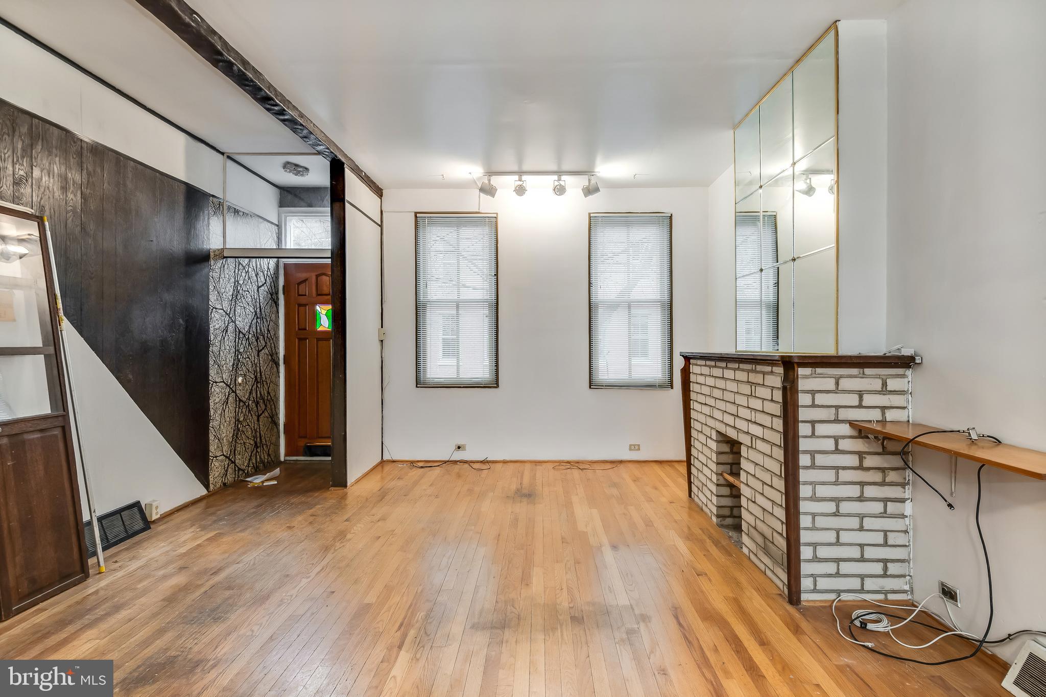 SPRING GARDEN - Residential