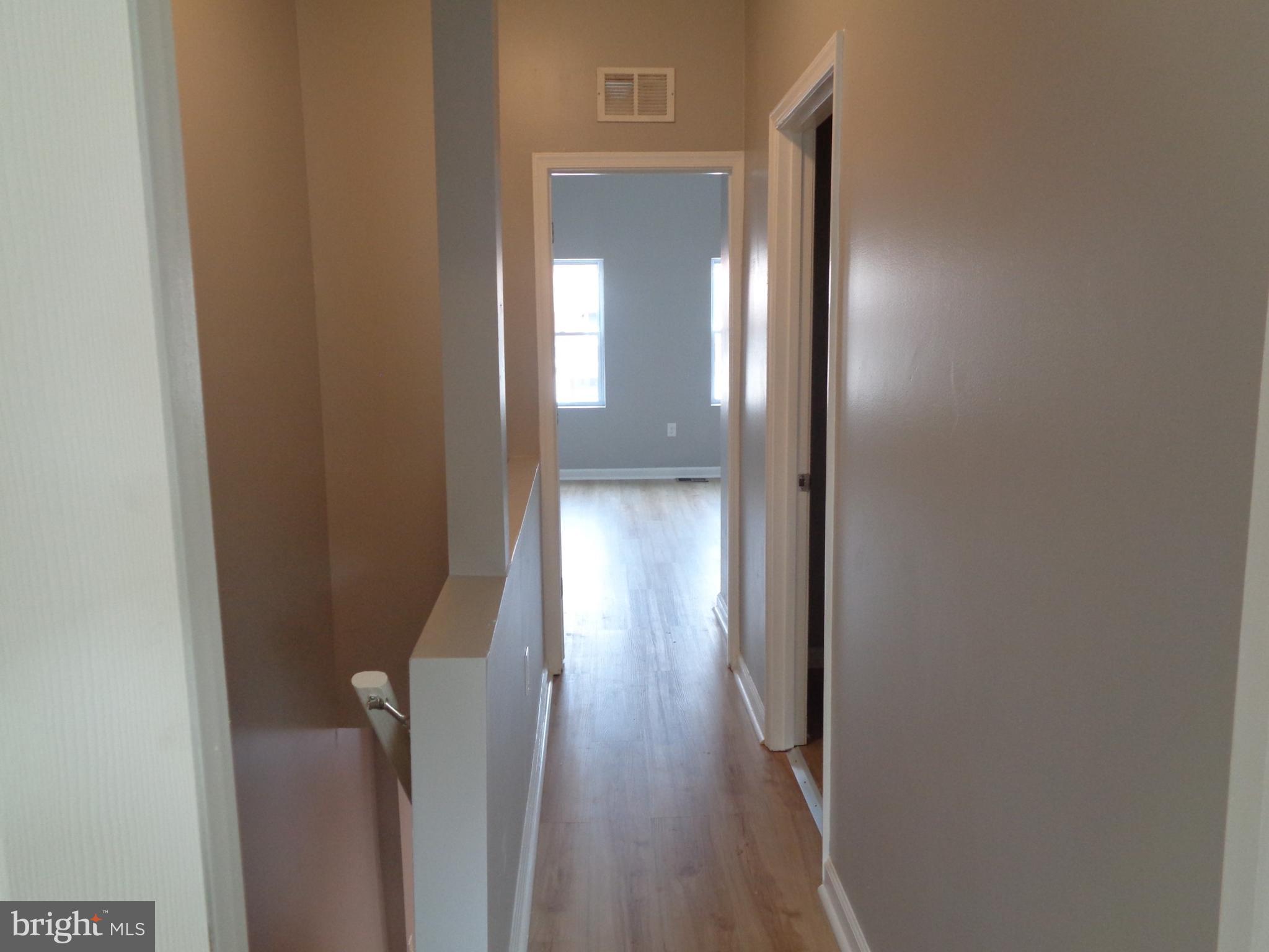 ELLWOOD PARK - Residential