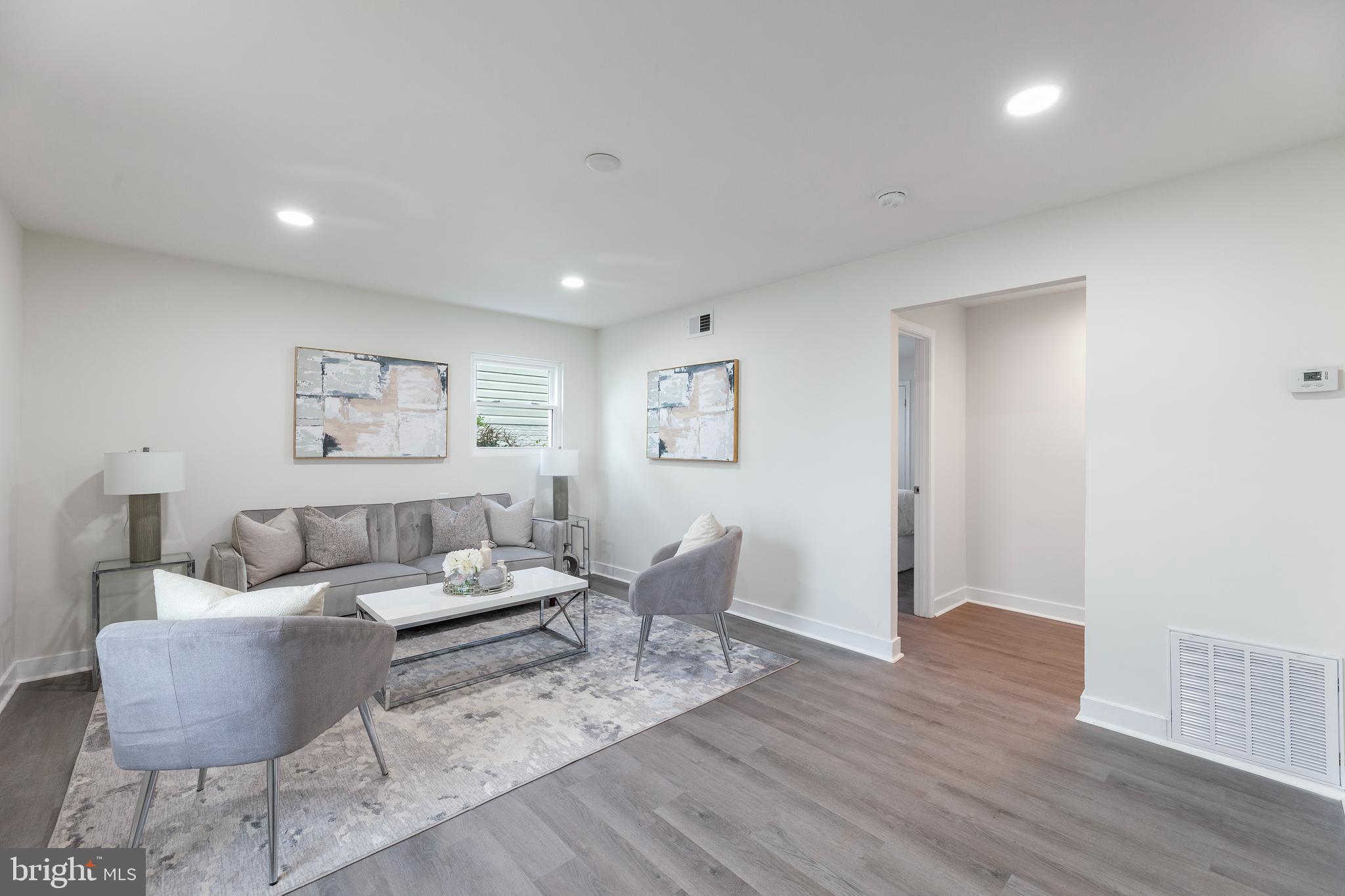 CAPITOL HEIGHTS - Residential