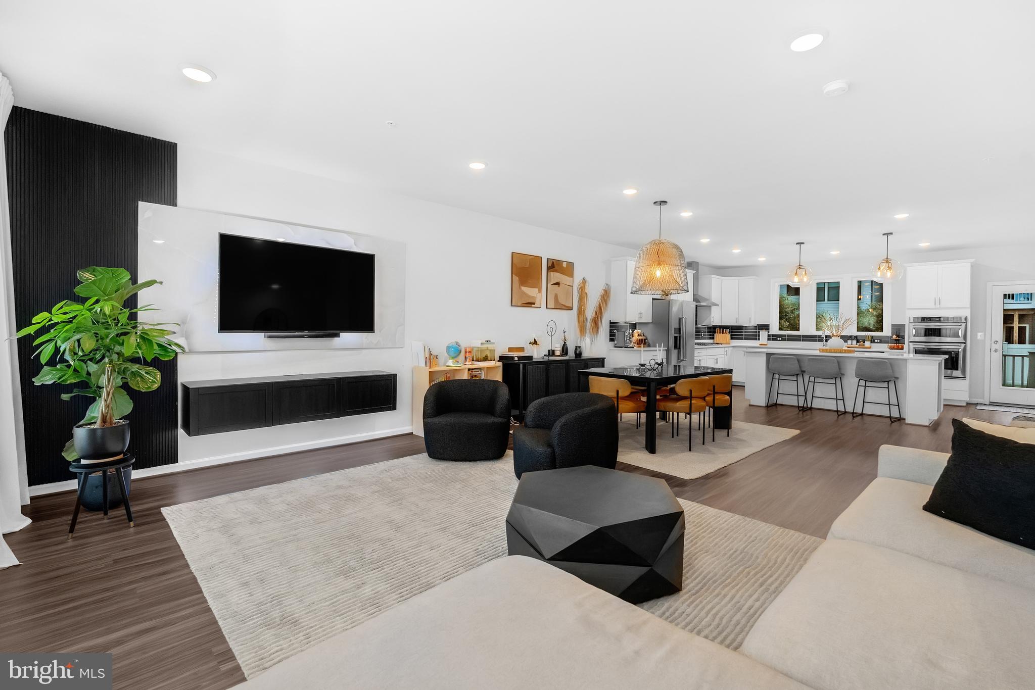 3344 PITCH PINE DRIVE
